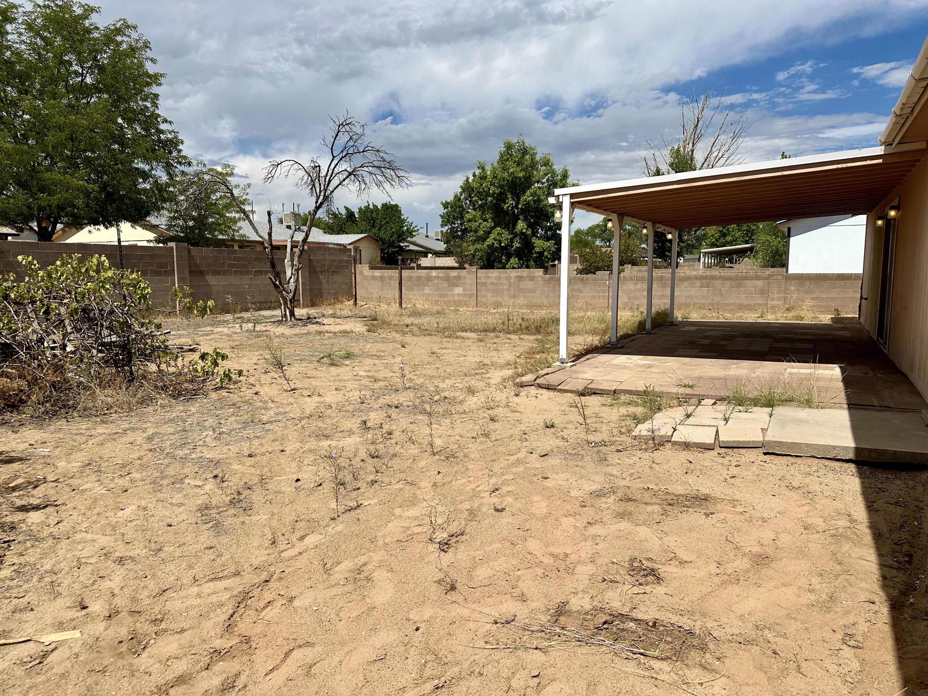 715 Sunflower Drive SW