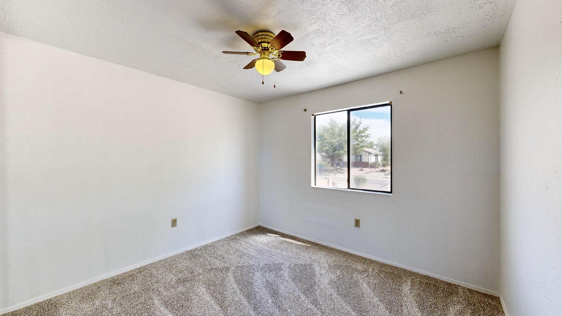 715 Sunflower Drive SW