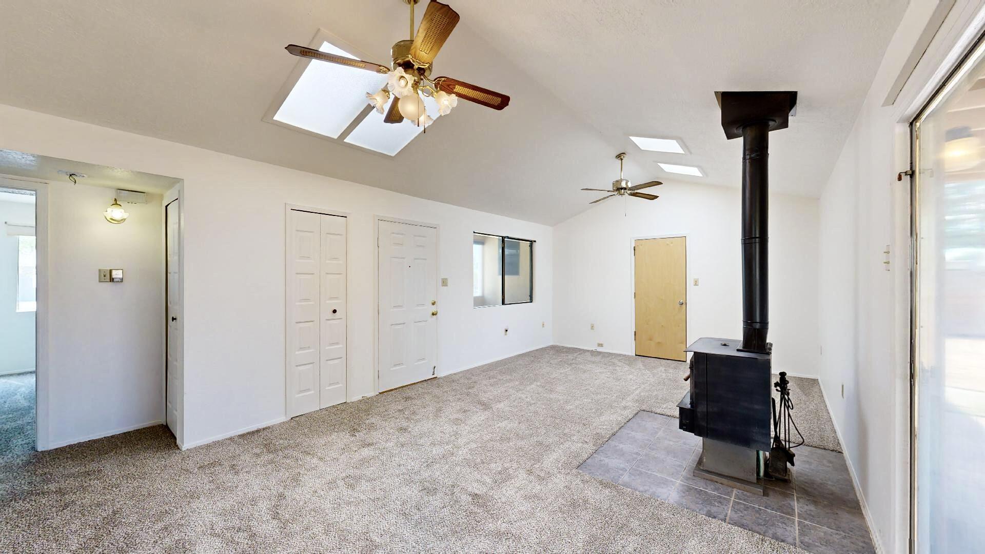 715 Sunflower Drive SW