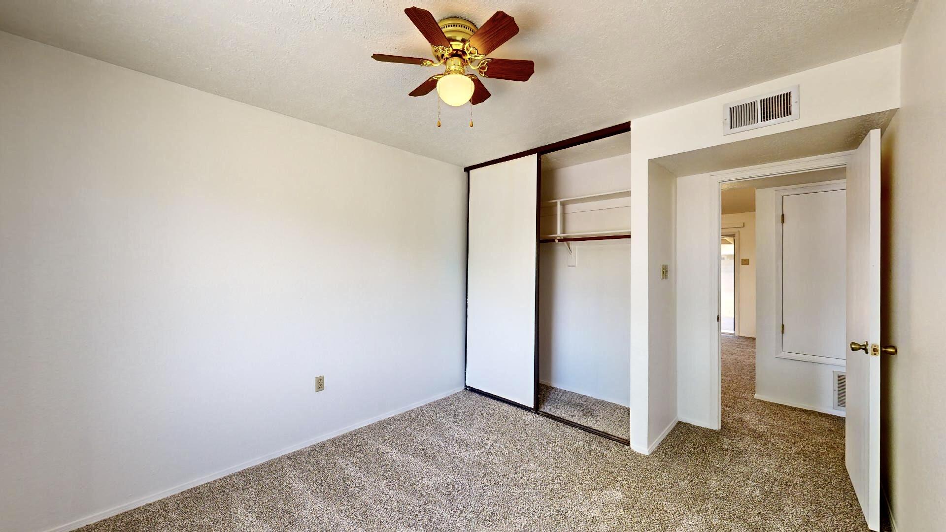 715 Sunflower Drive SW