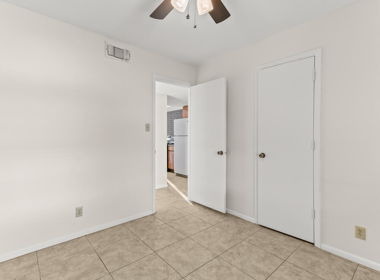 10524 Guadalajara Avenue NE