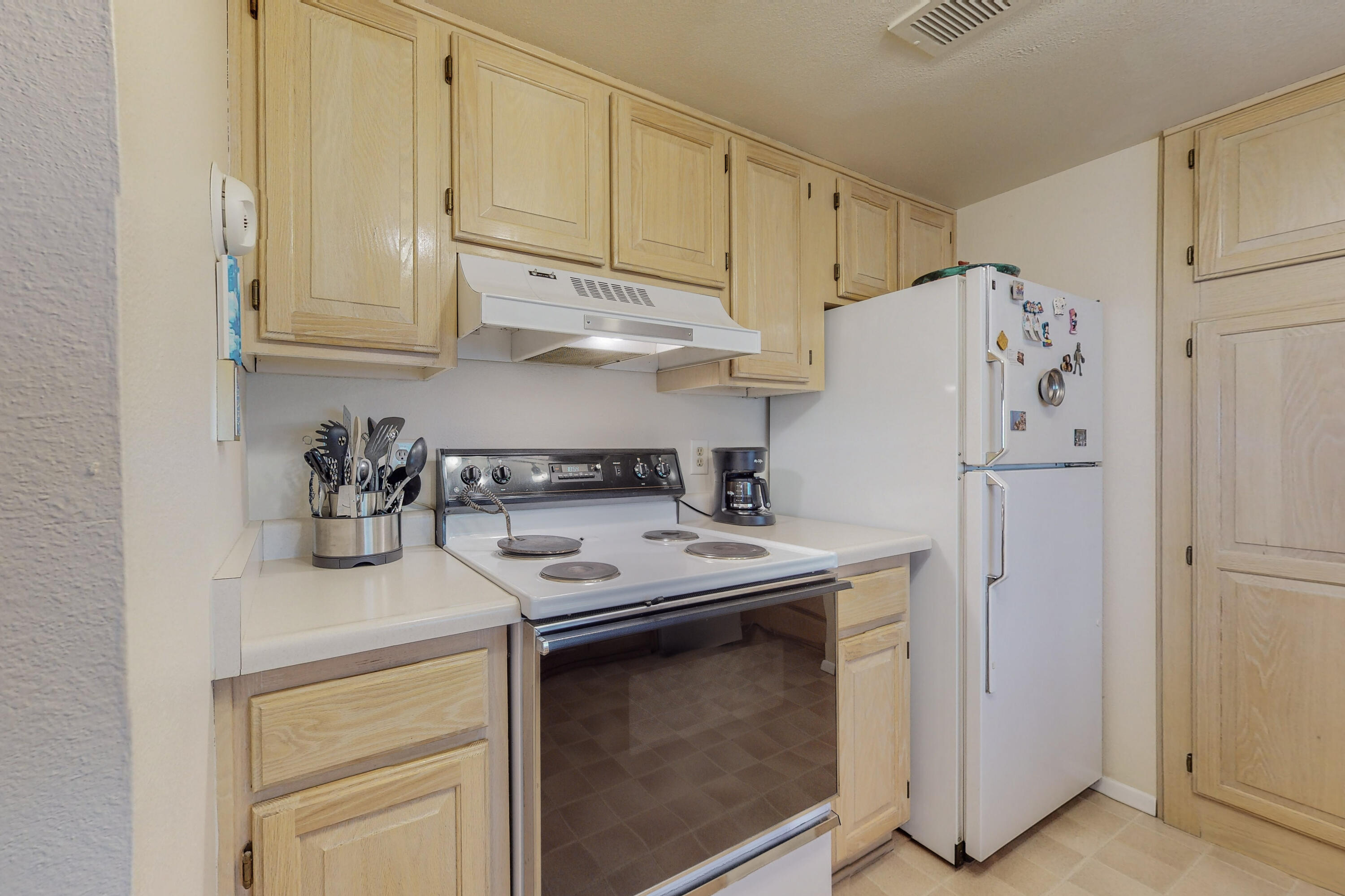 3501 Juan Tabo Boulevard NE Unit: H6
