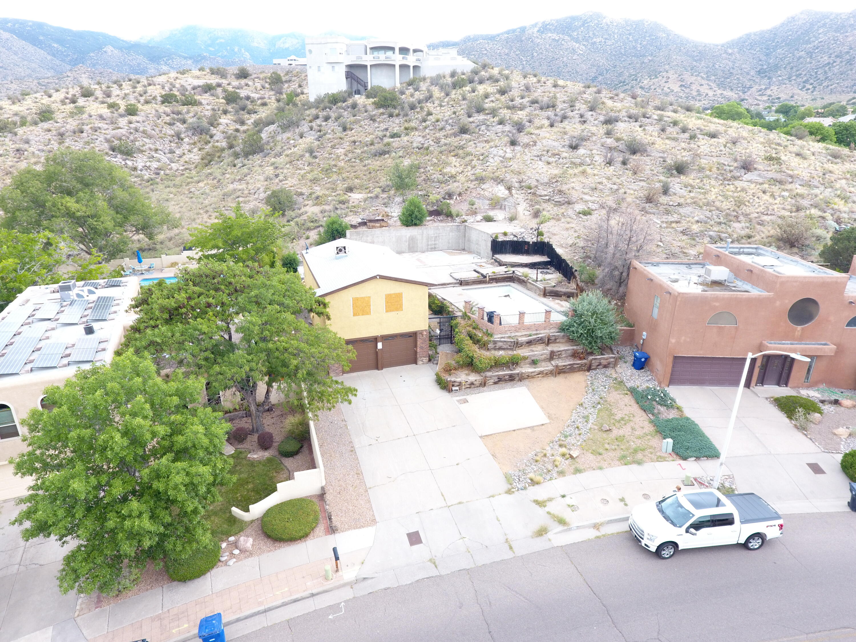 1136 Turner Drive NE