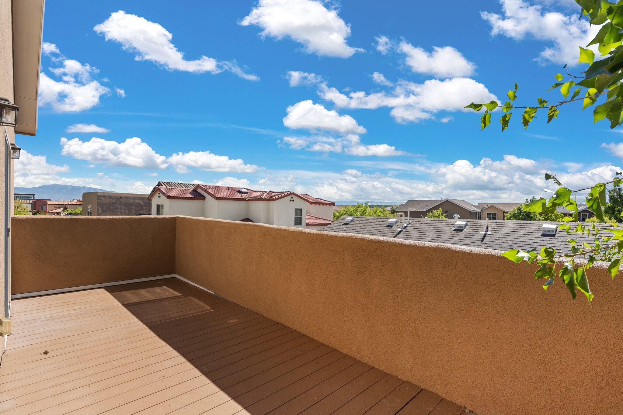 5727 Strand Loop SE