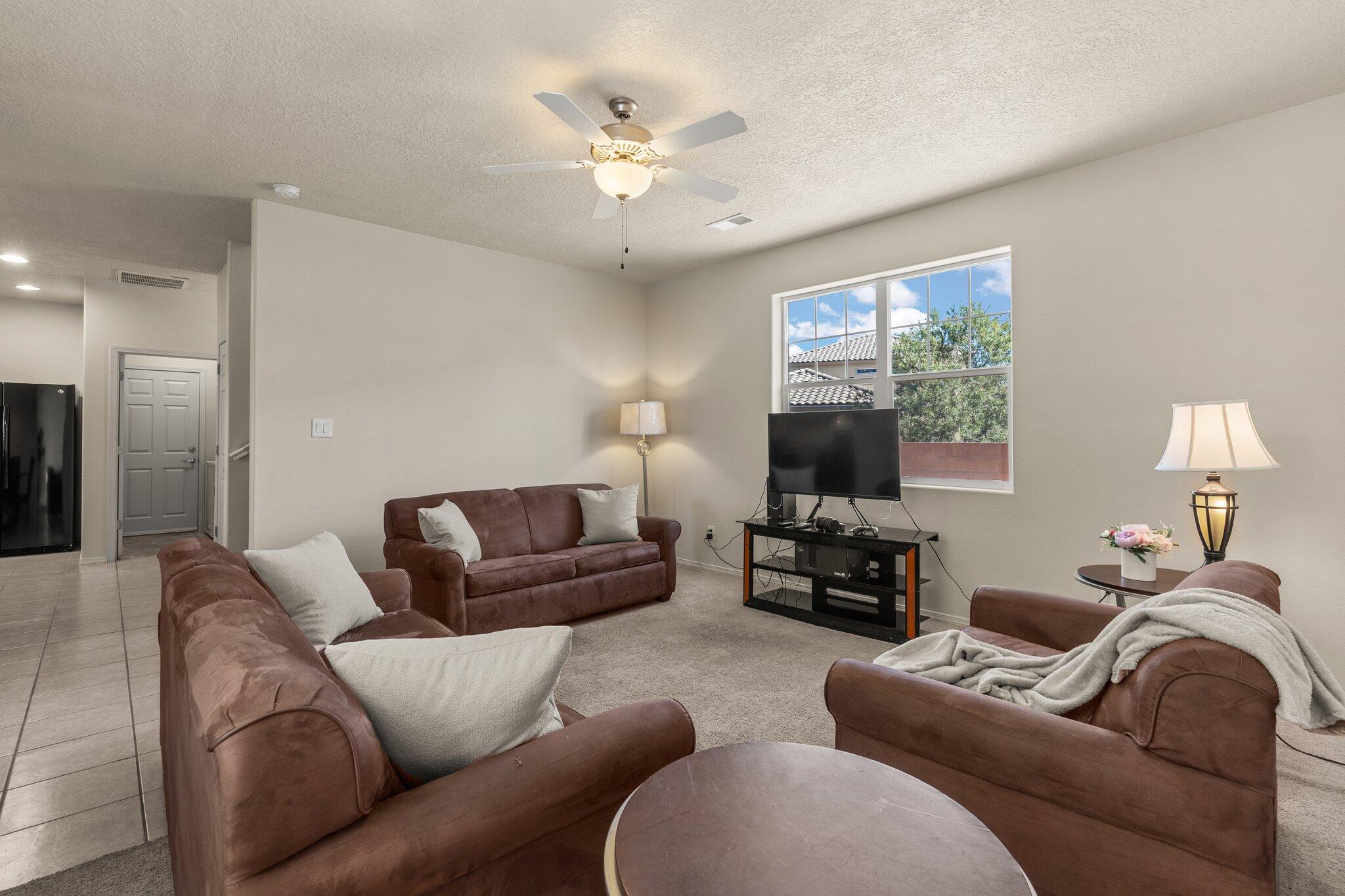 5727 Strand Loop SE