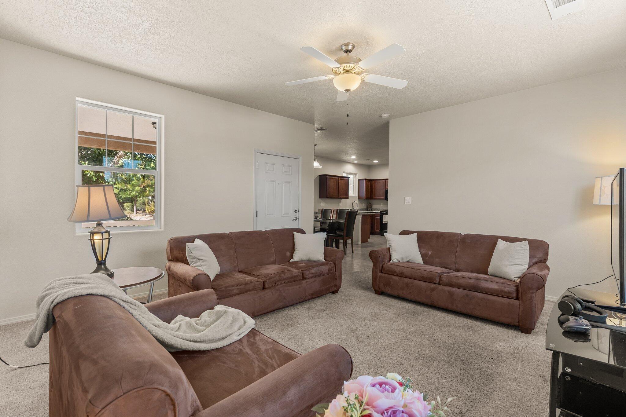 5727 Strand Loop SE