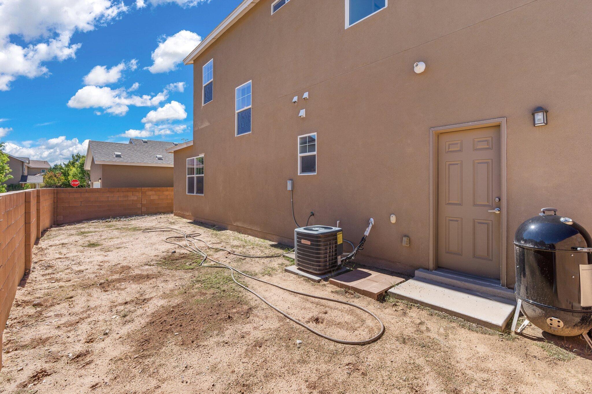 5727 Strand Loop SE