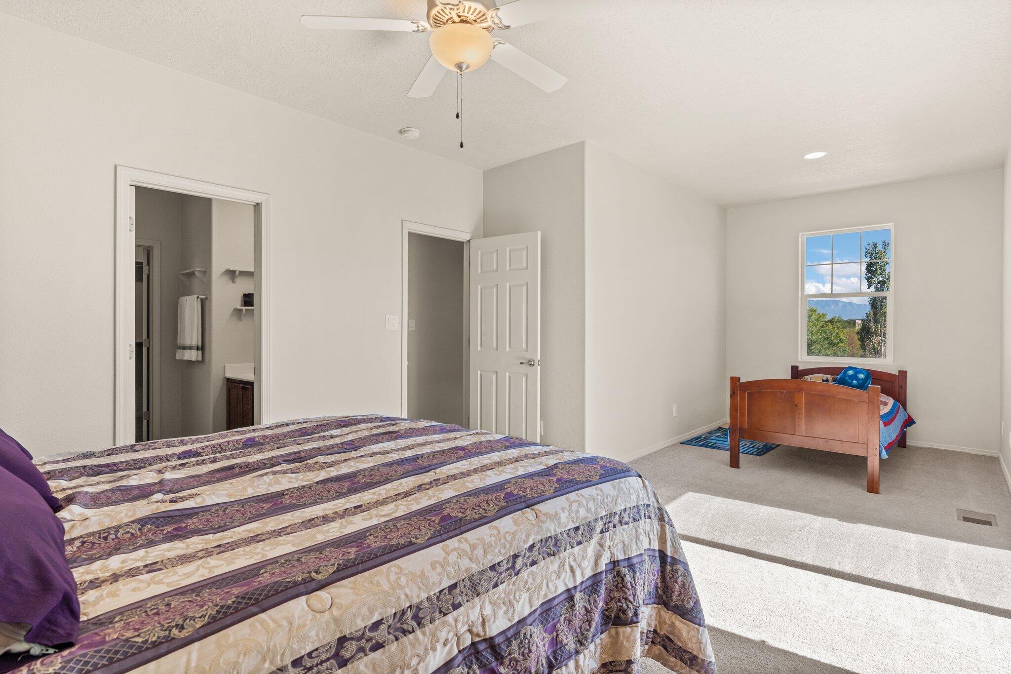 5727 Strand Loop SE