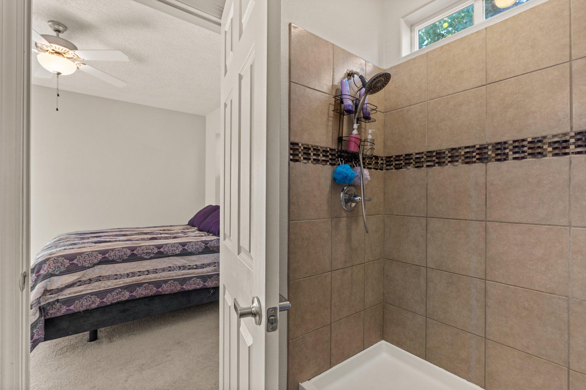 5727 Strand Loop SE