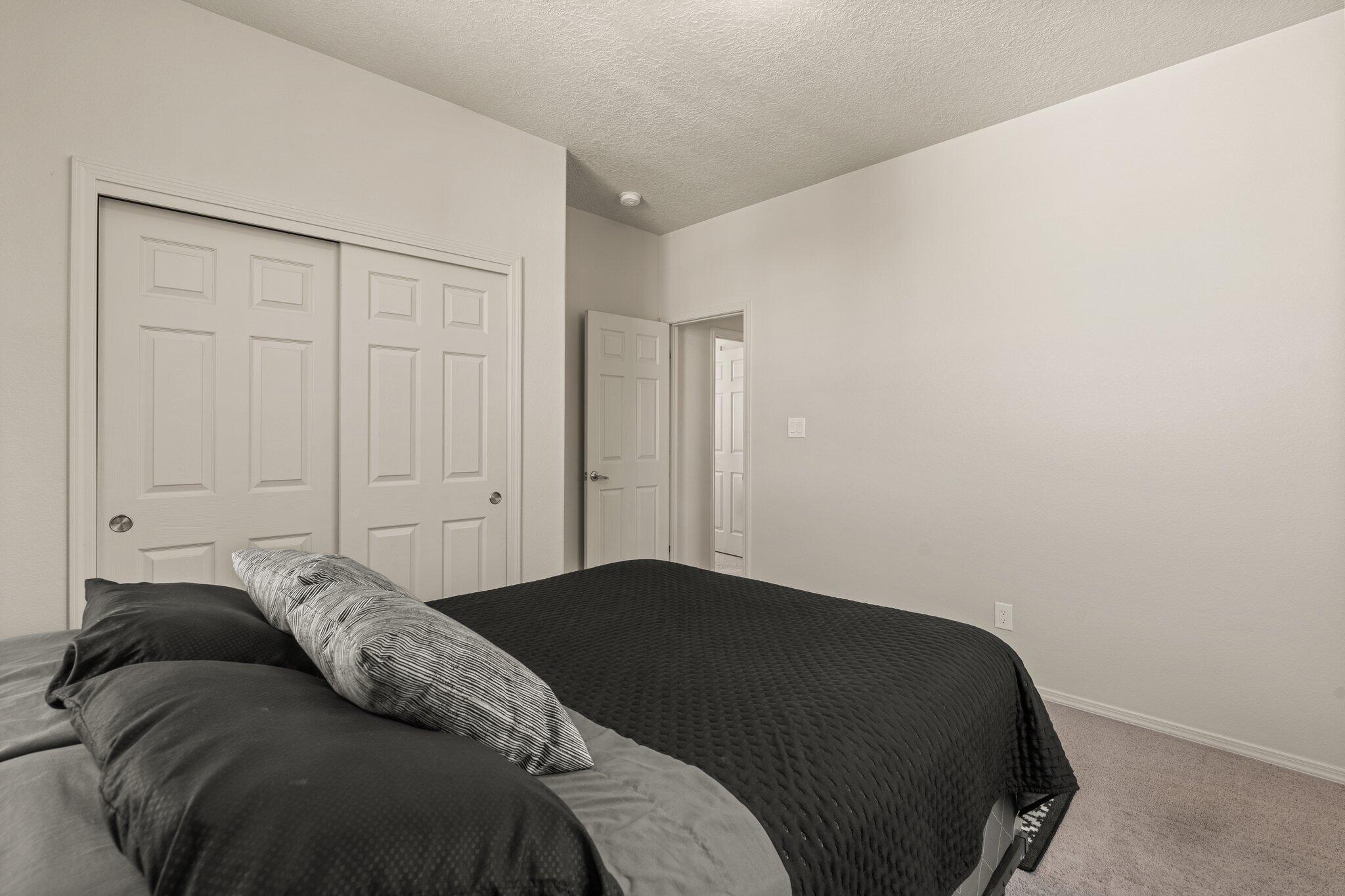 5727 Strand Loop SE