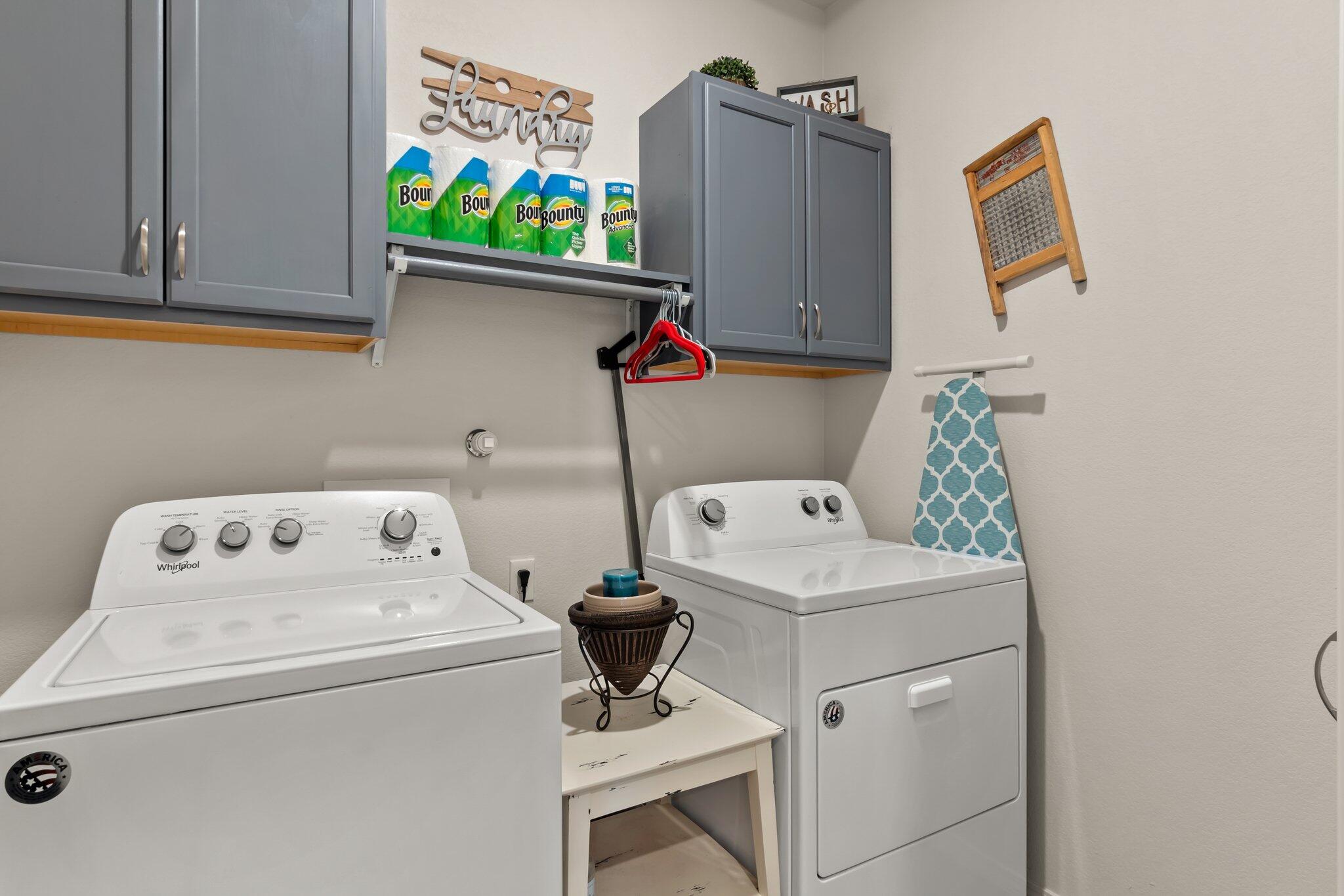 2148 Solitaire Street NE