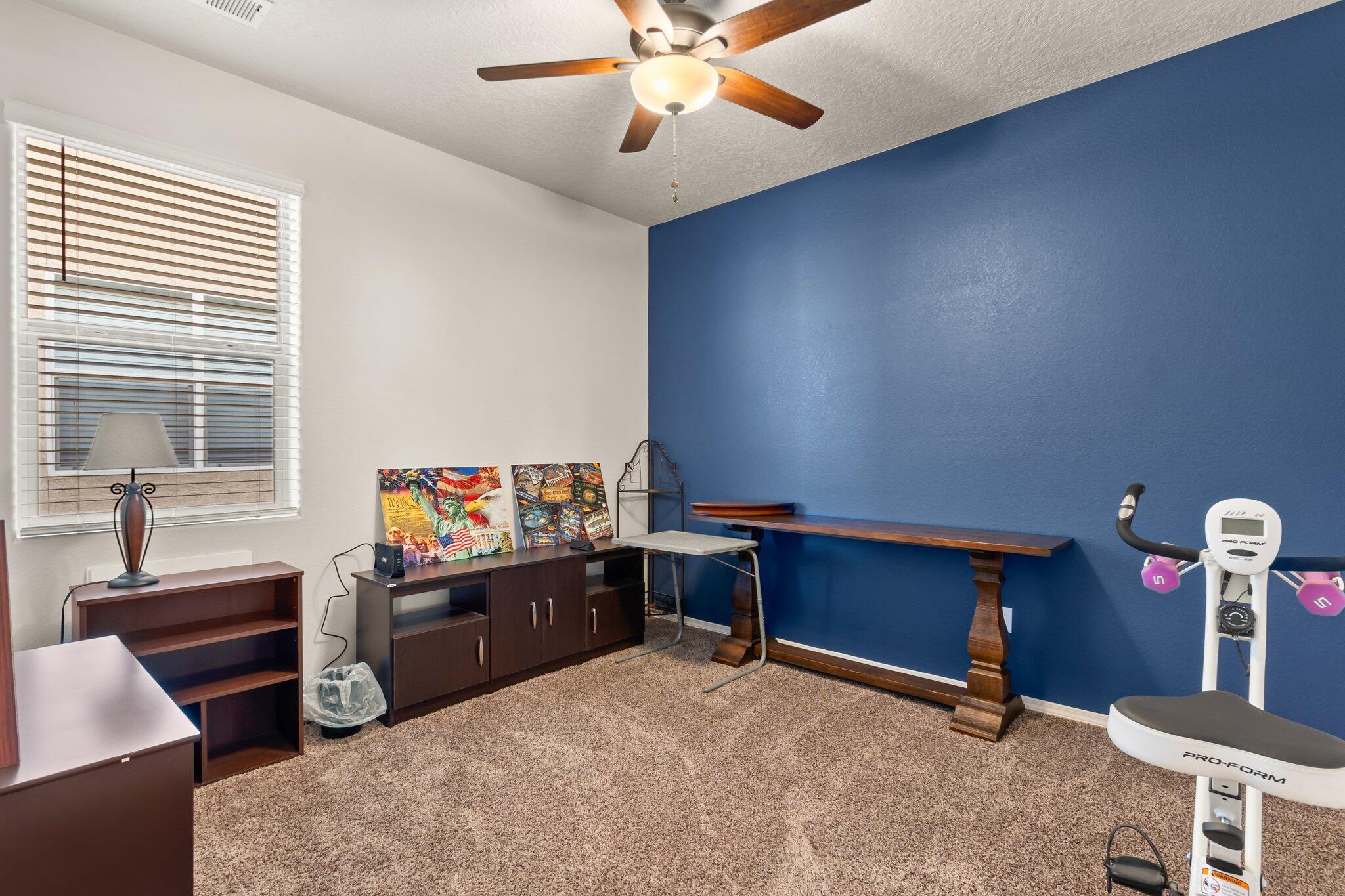 2148 Solitaire Street NE