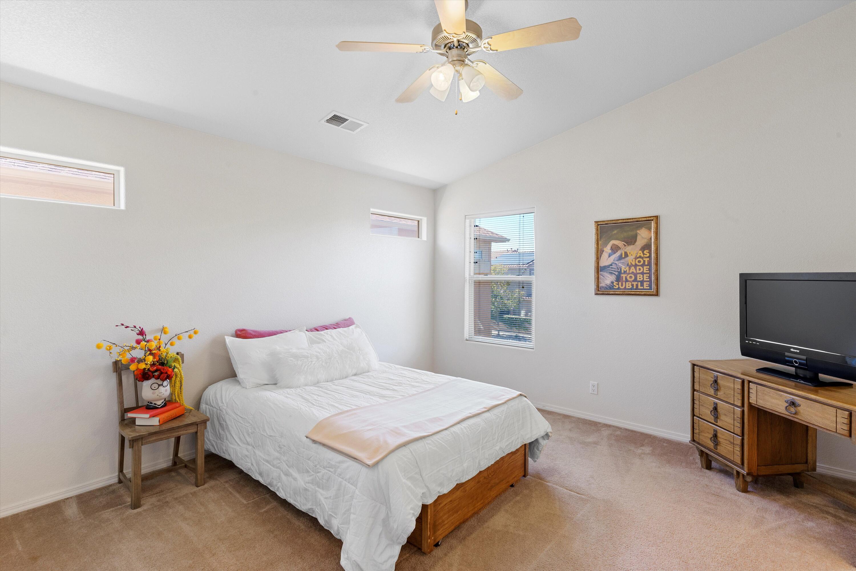 5724 Valle Alegre Road 3