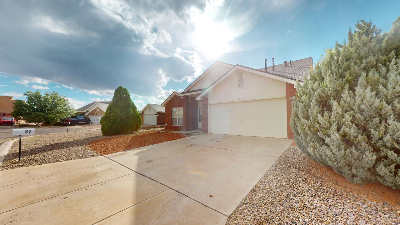 27 Dogwood Lane