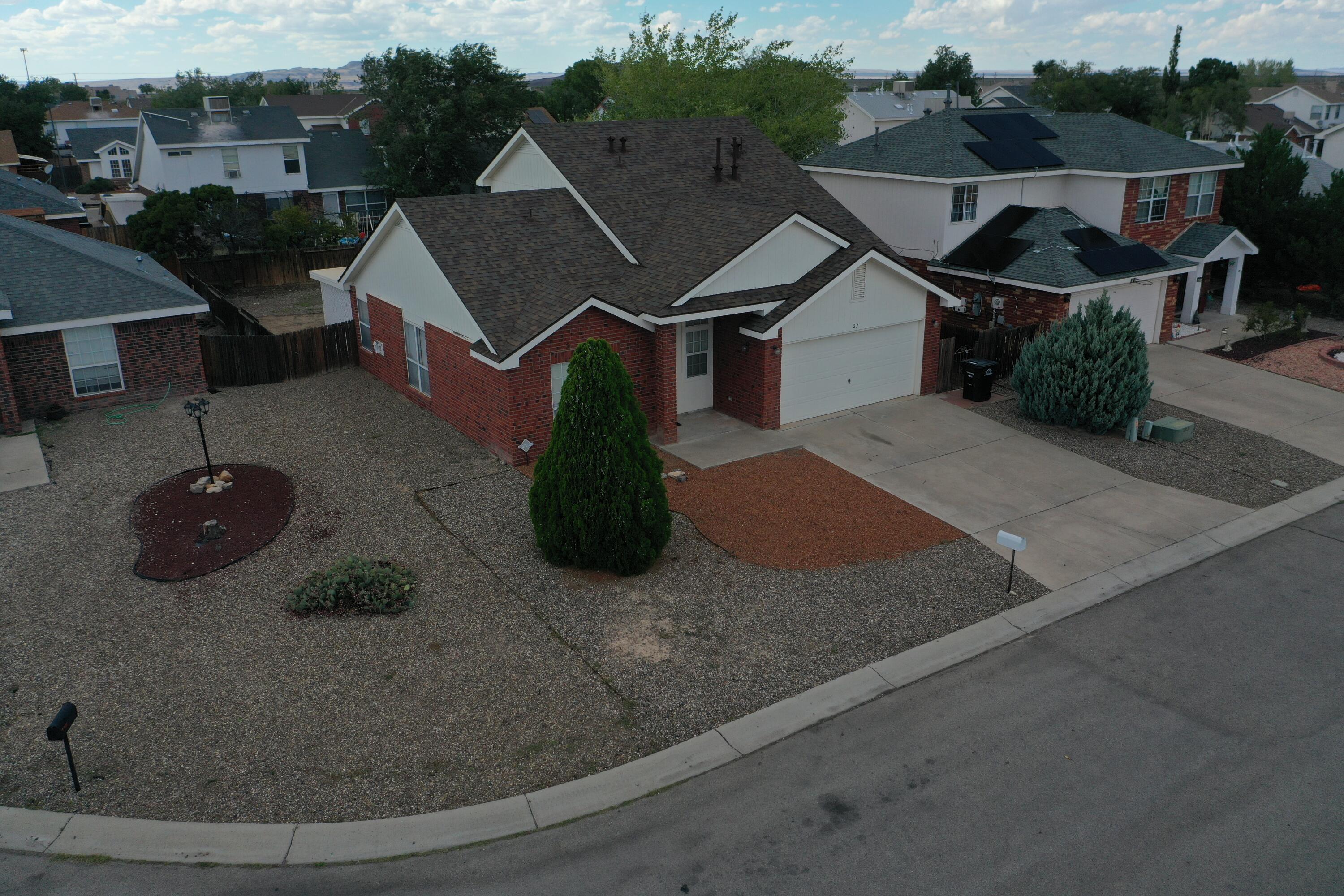 27 Dogwood Lane