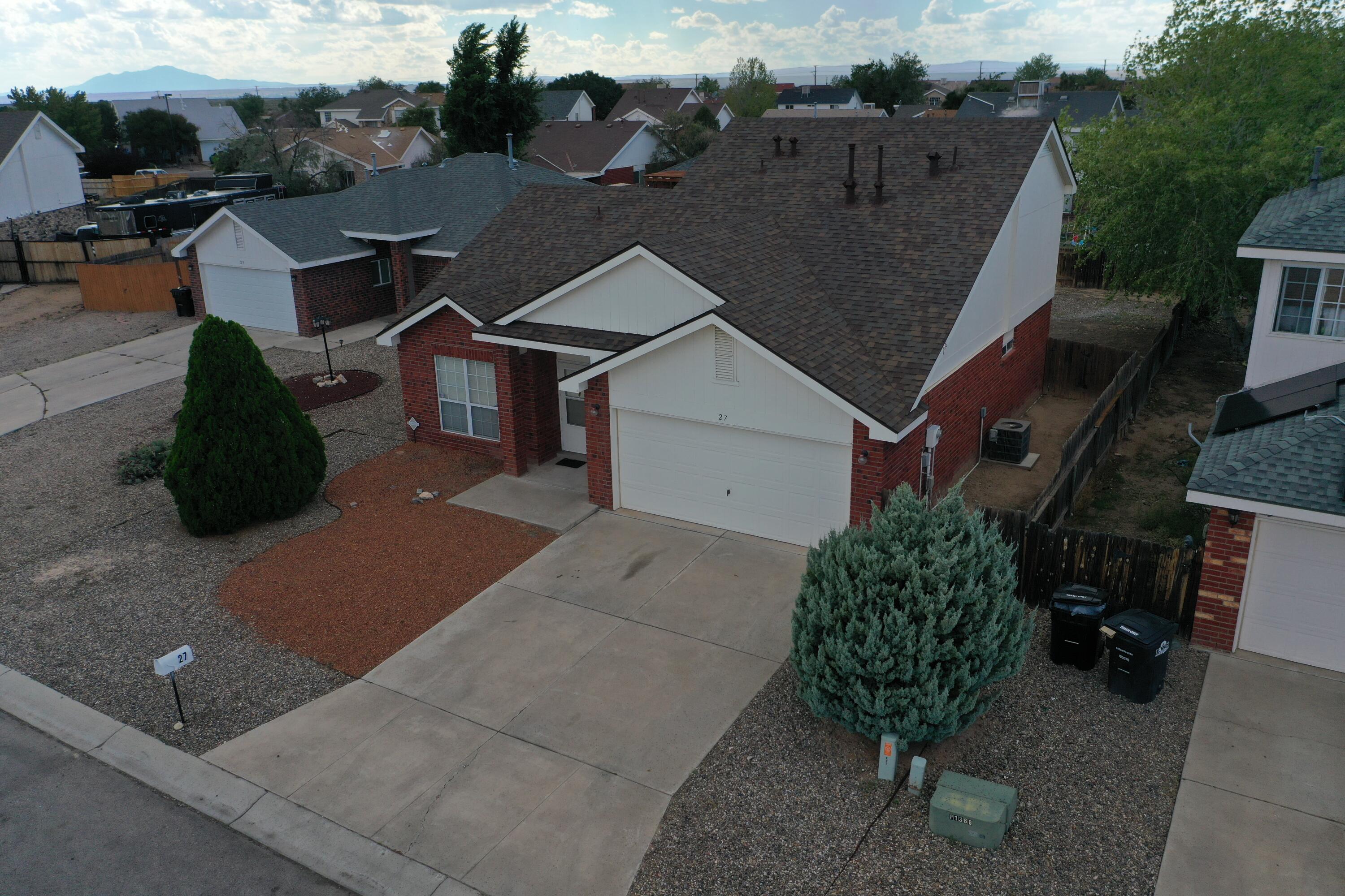 27 Dogwood Lane