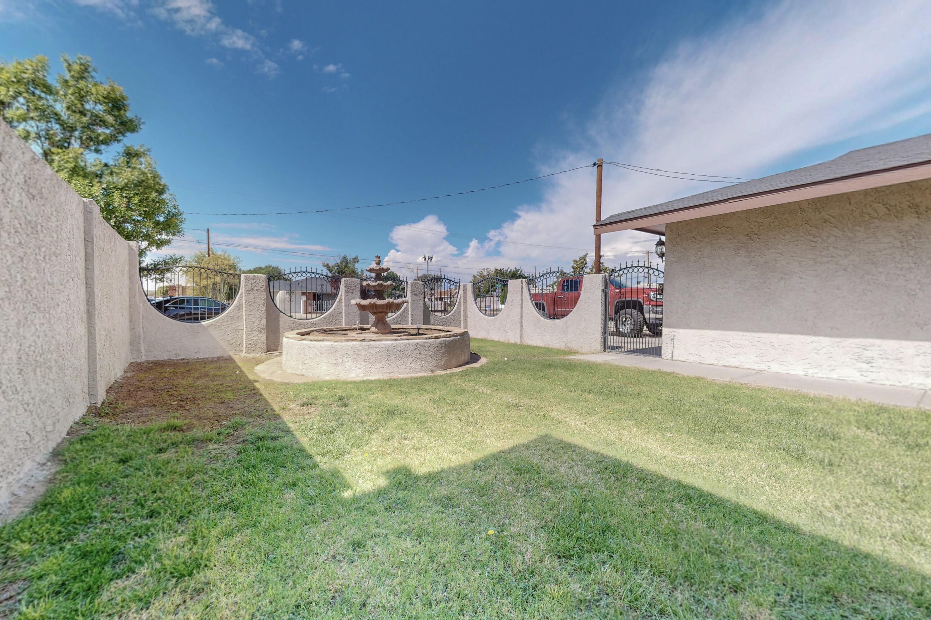 3008 Corona Drive NW