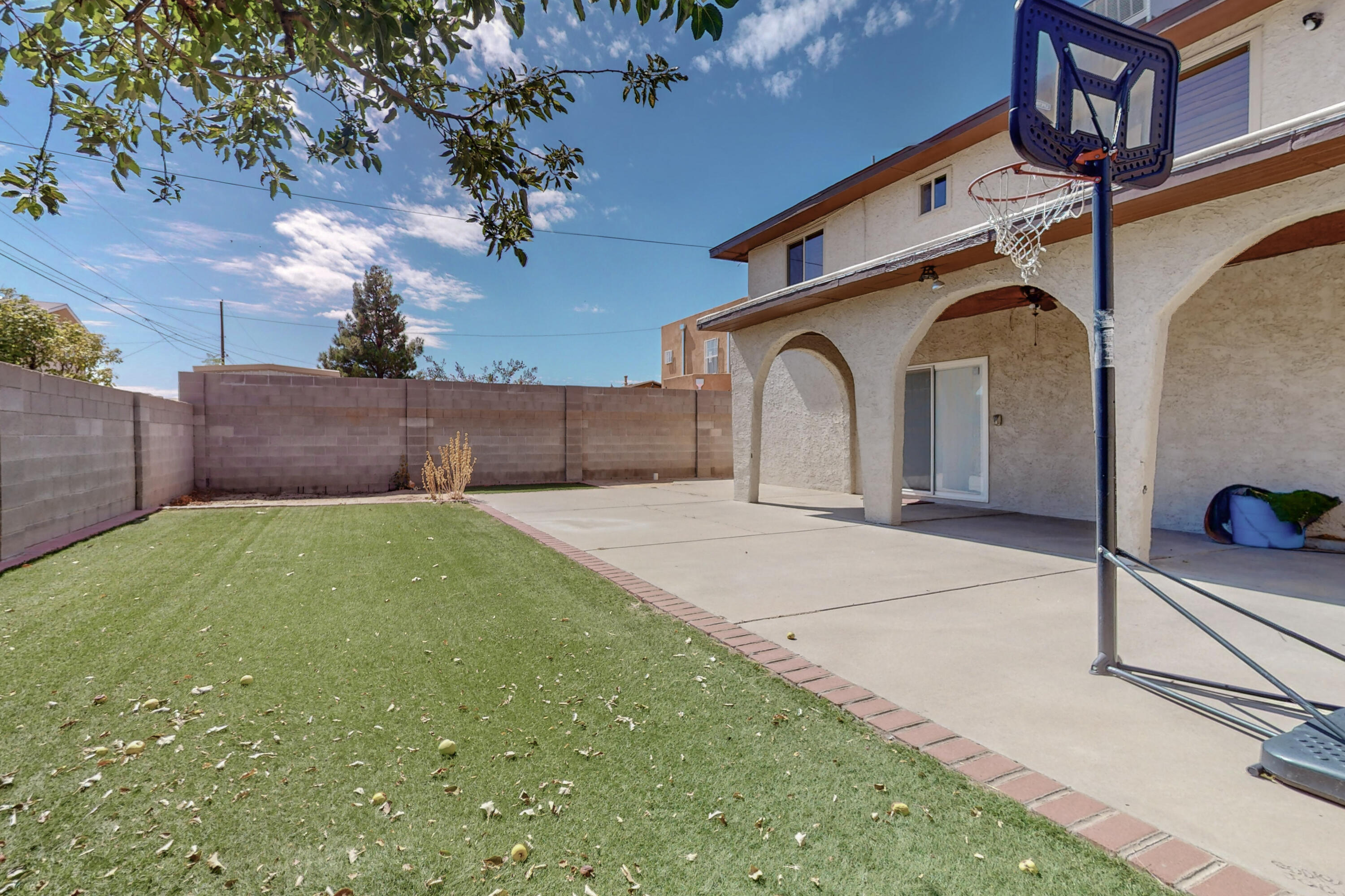 3008 Corona Drive NW