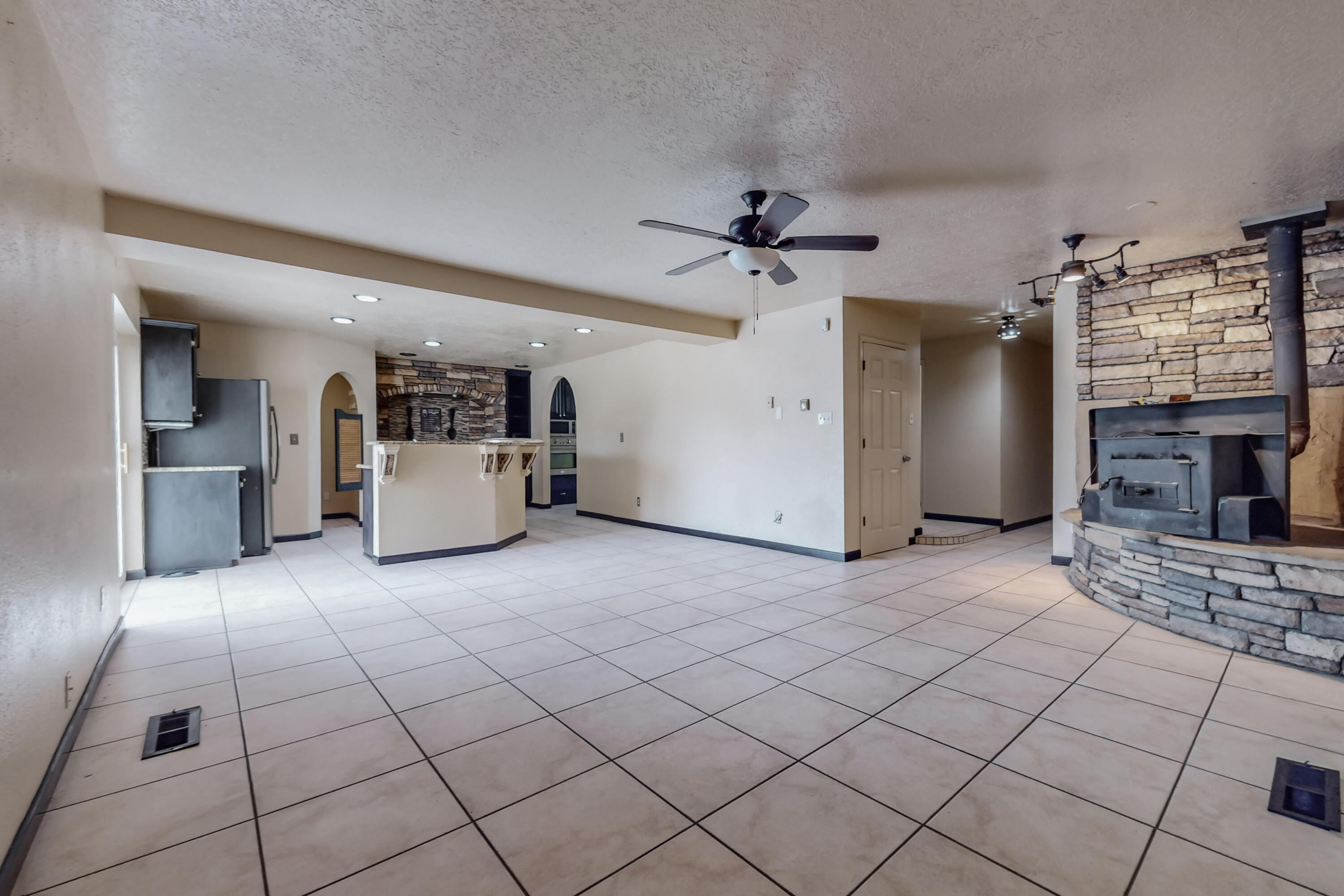 3008 Corona Drive NW