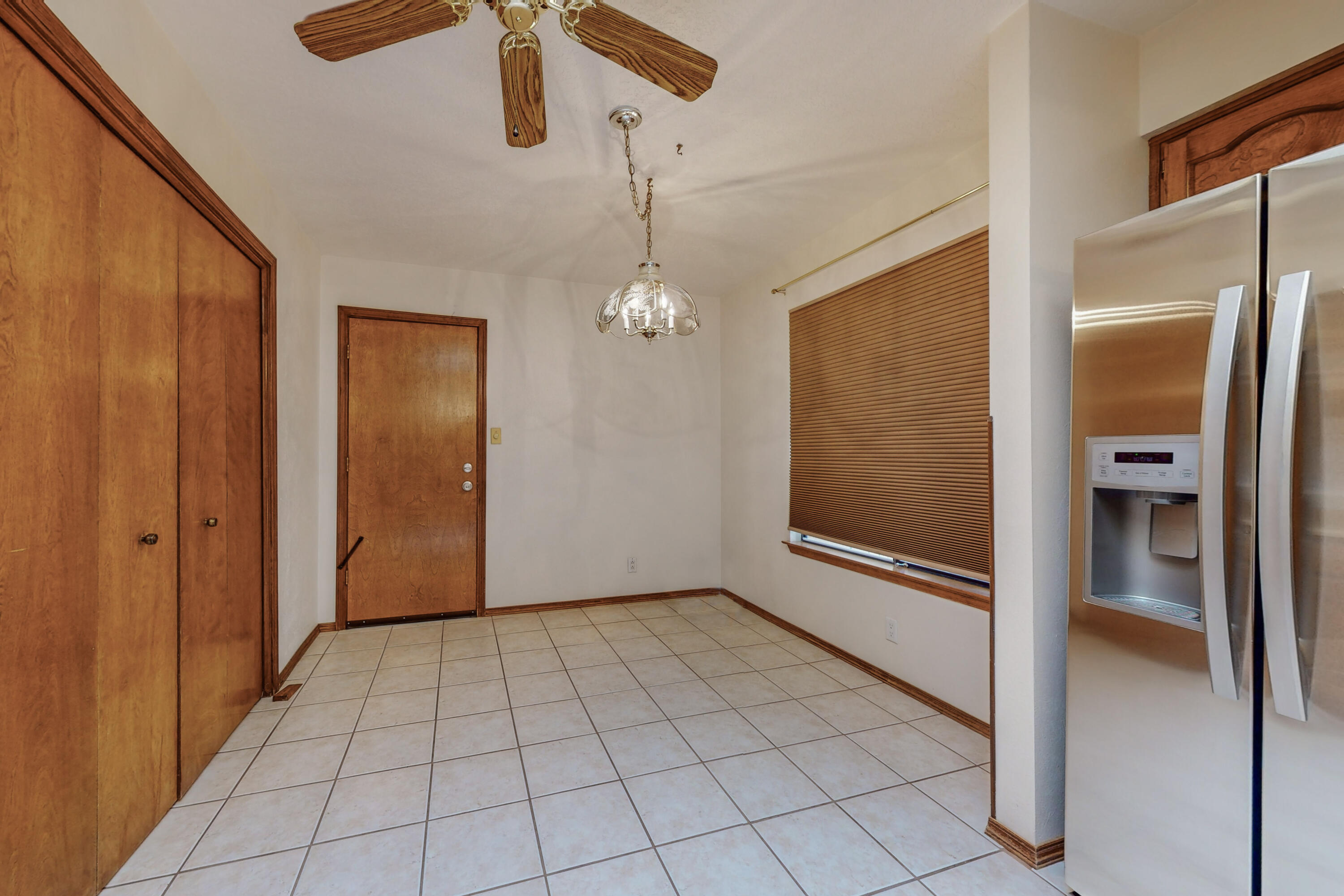 10513 Camino Del Oso NE