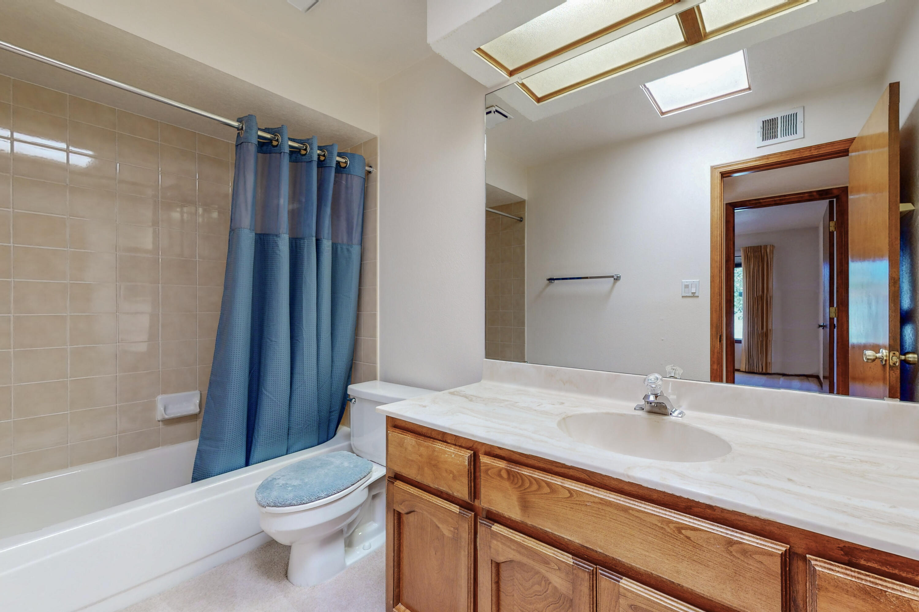 10513 Camino Del Oso NE