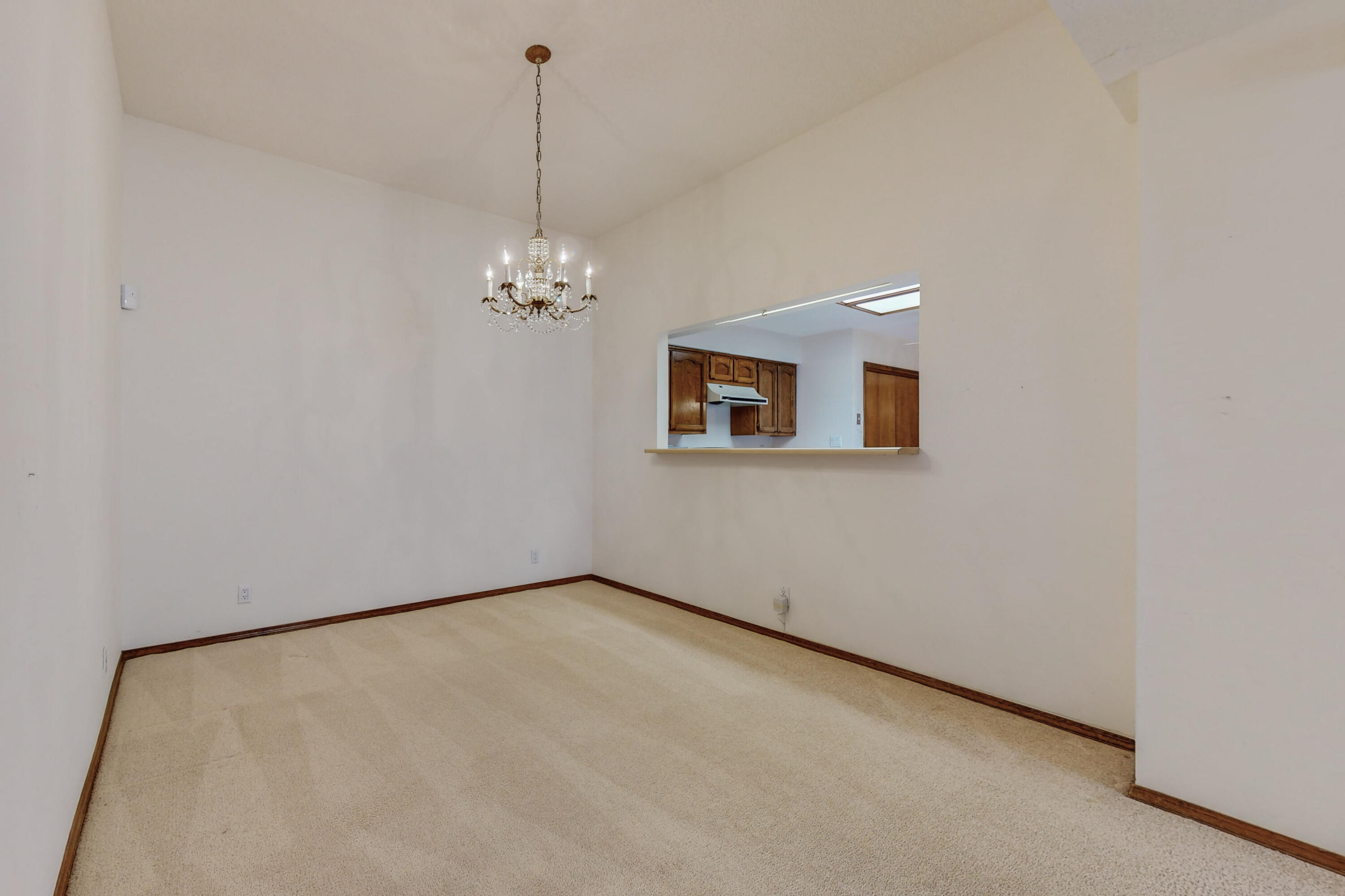 10513 Camino Del Oso NE