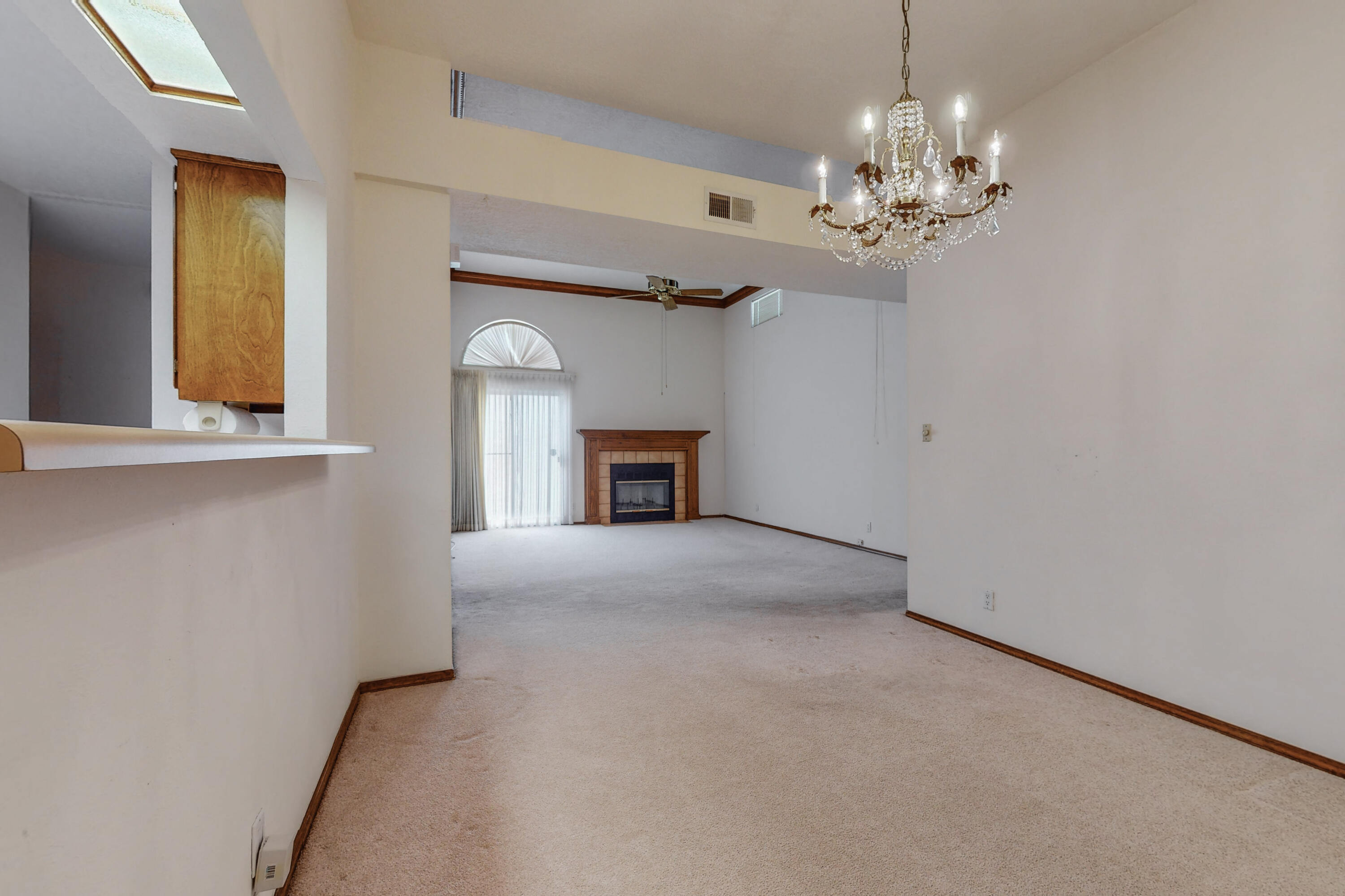10513 Camino Del Oso NE