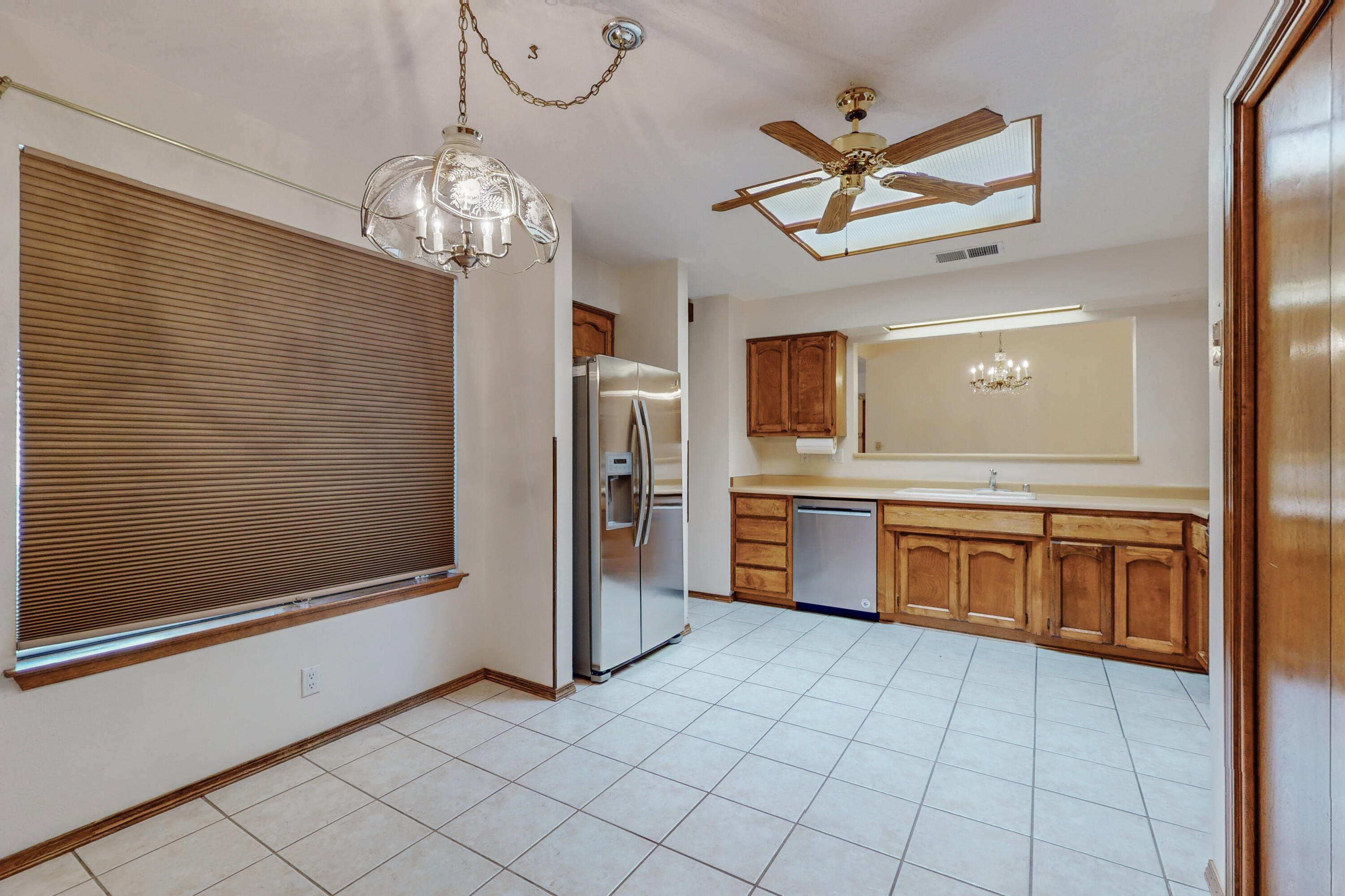 10513 Camino Del Oso NE