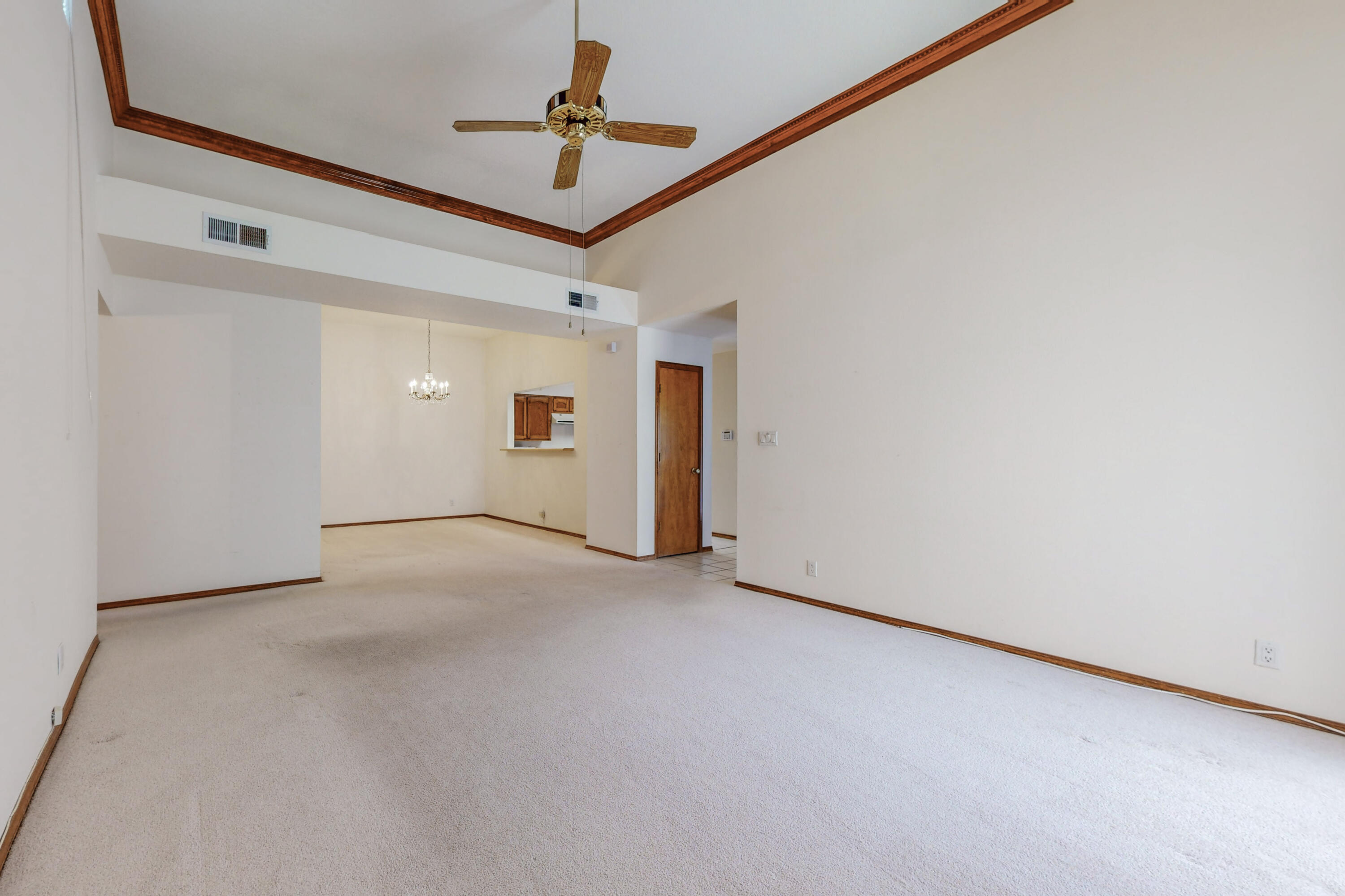 10513 Camino Del Oso NE