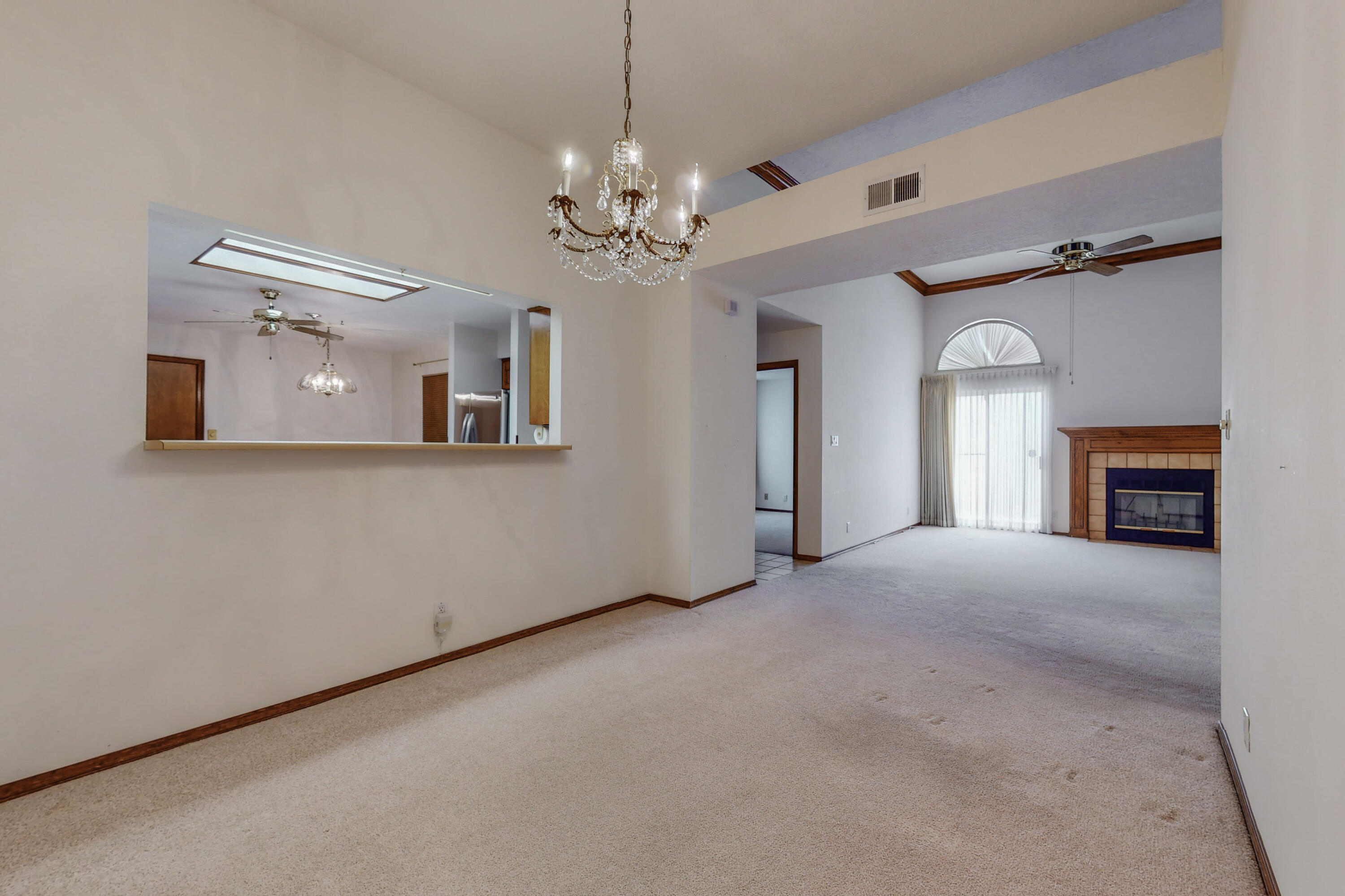 10513 Camino Del Oso NE