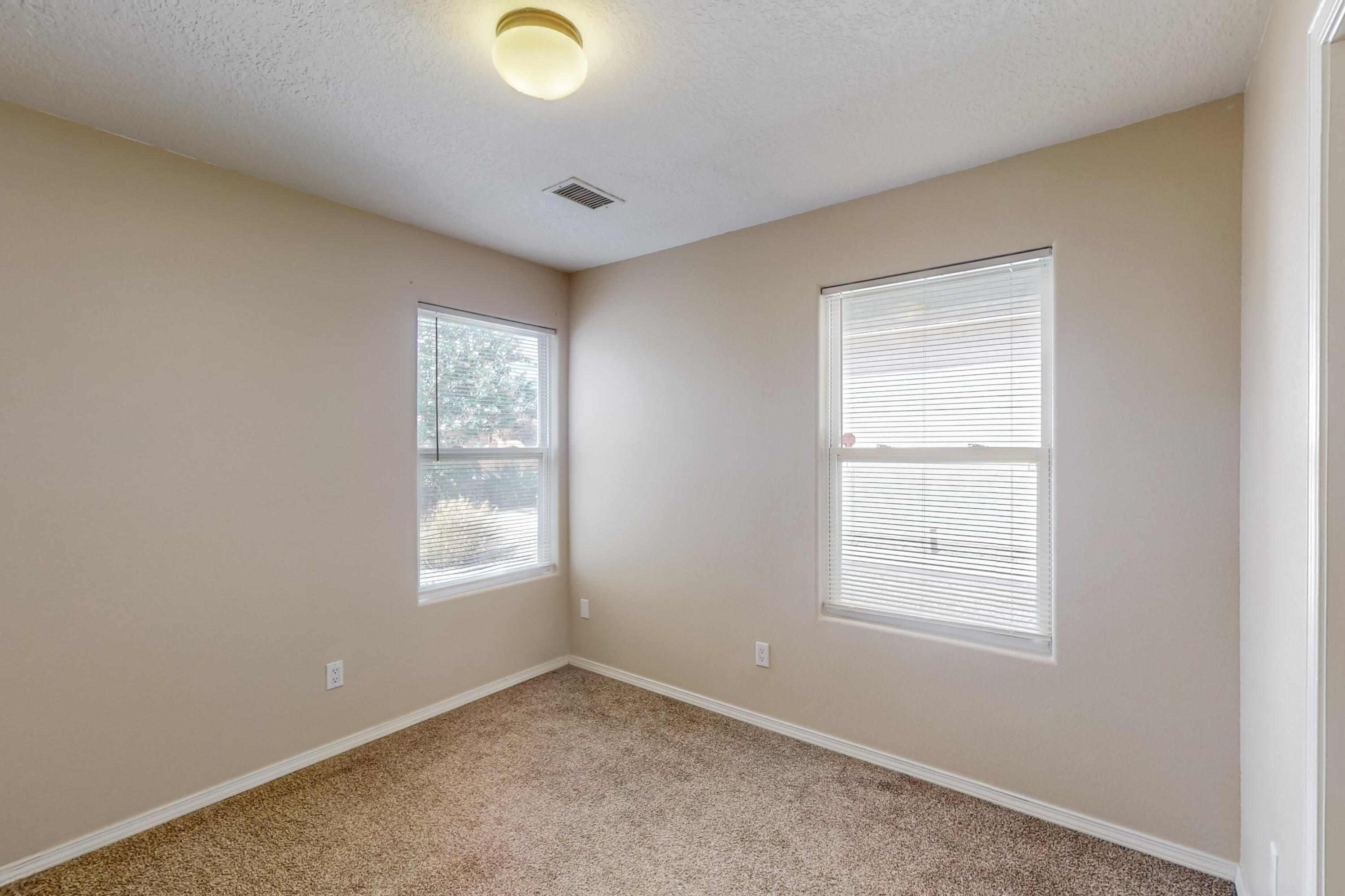 3704 Clear Creek Road NE