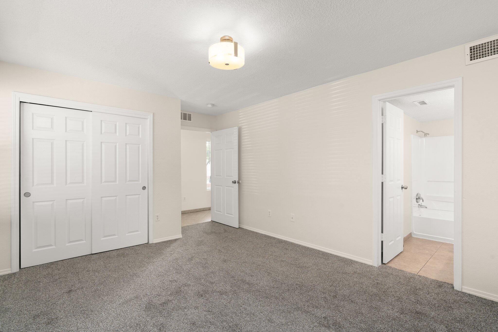 5748 Pinon Flats Road NW