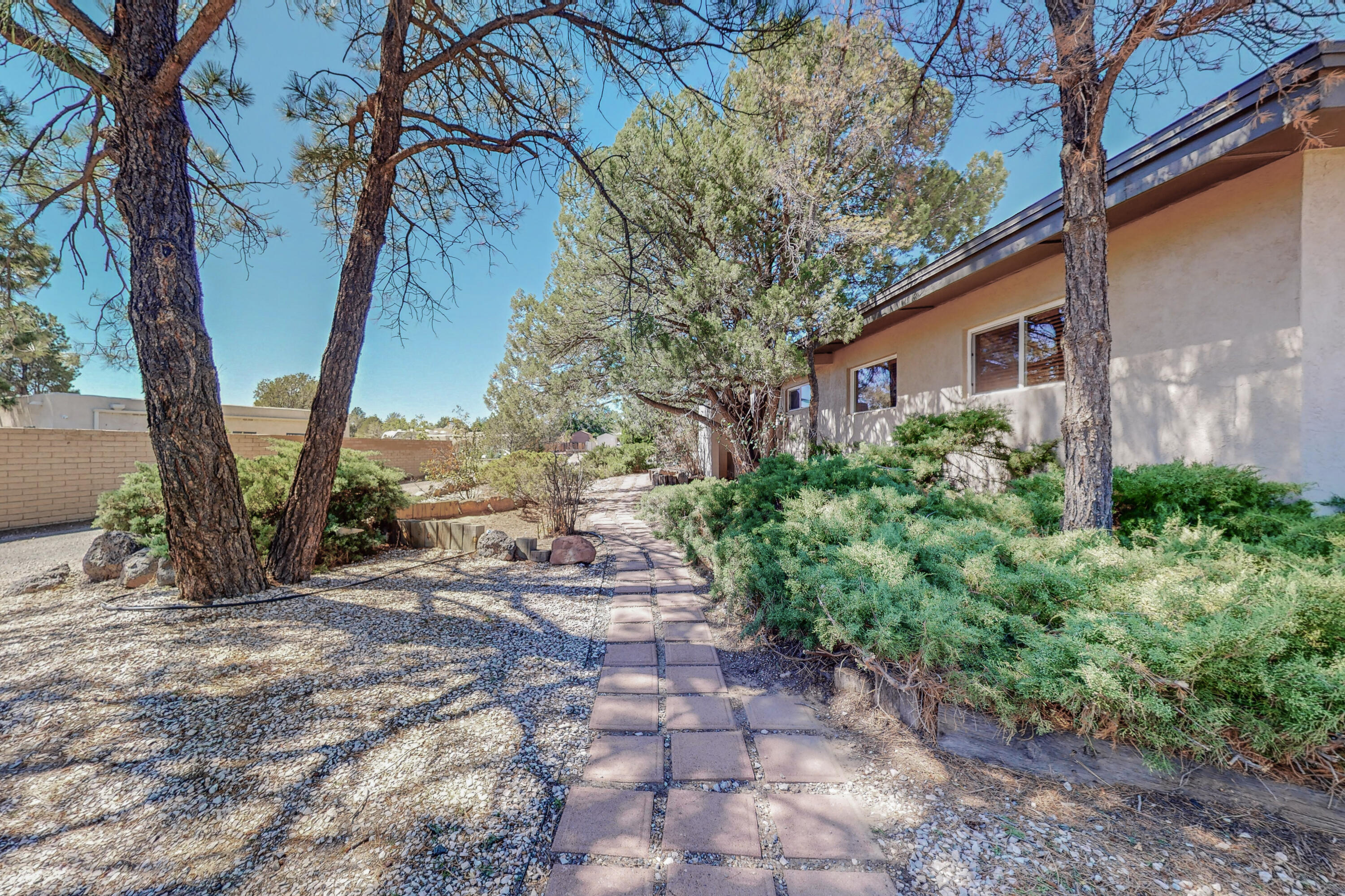 4908 Simon Drive NW