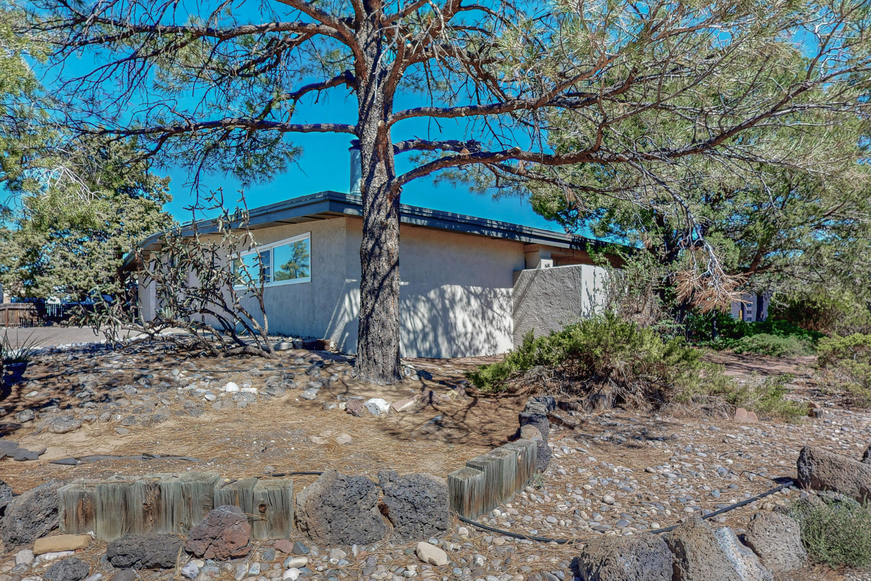 4908 Simon Drive NW