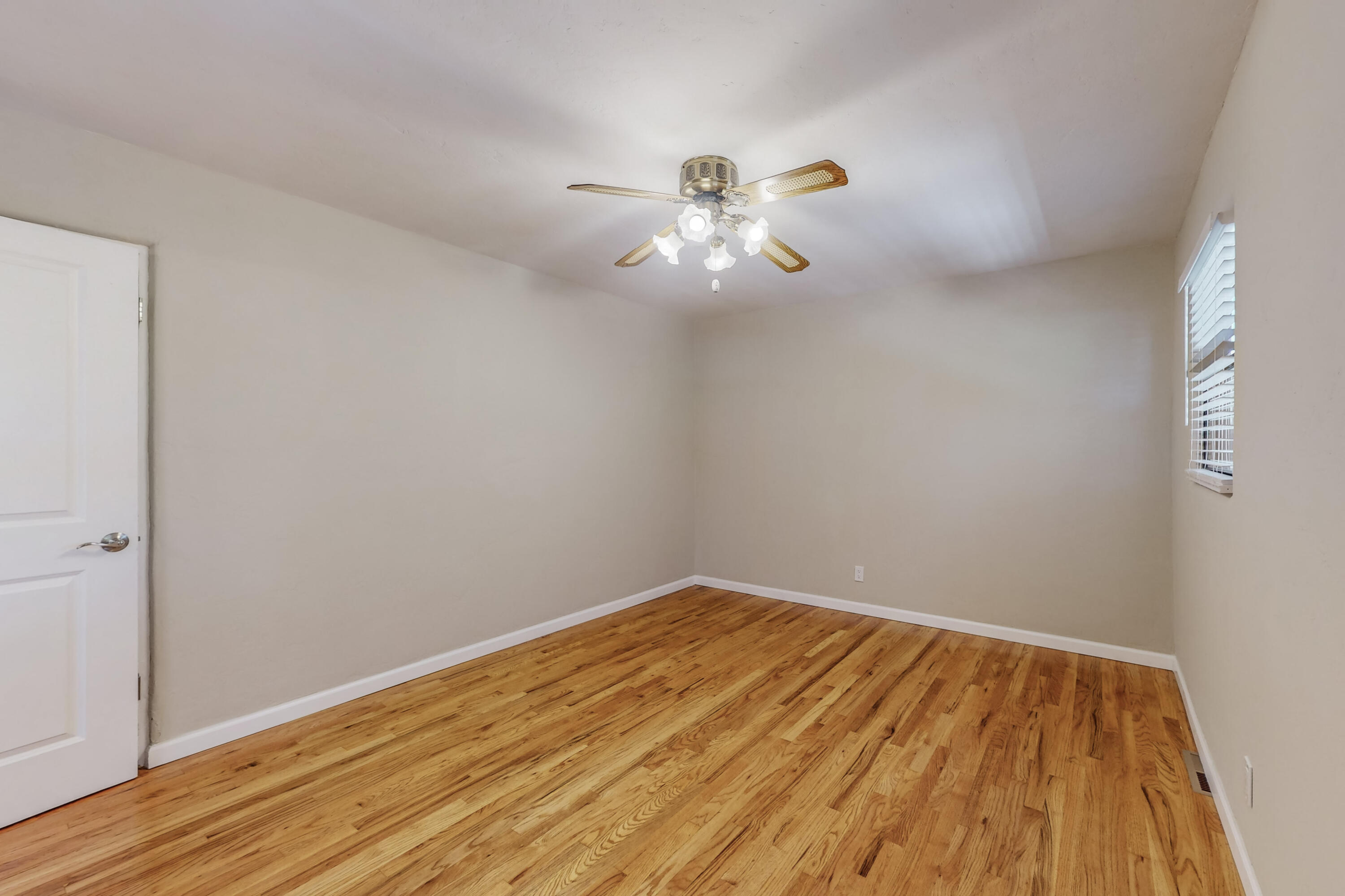 602 Quincy Street SE