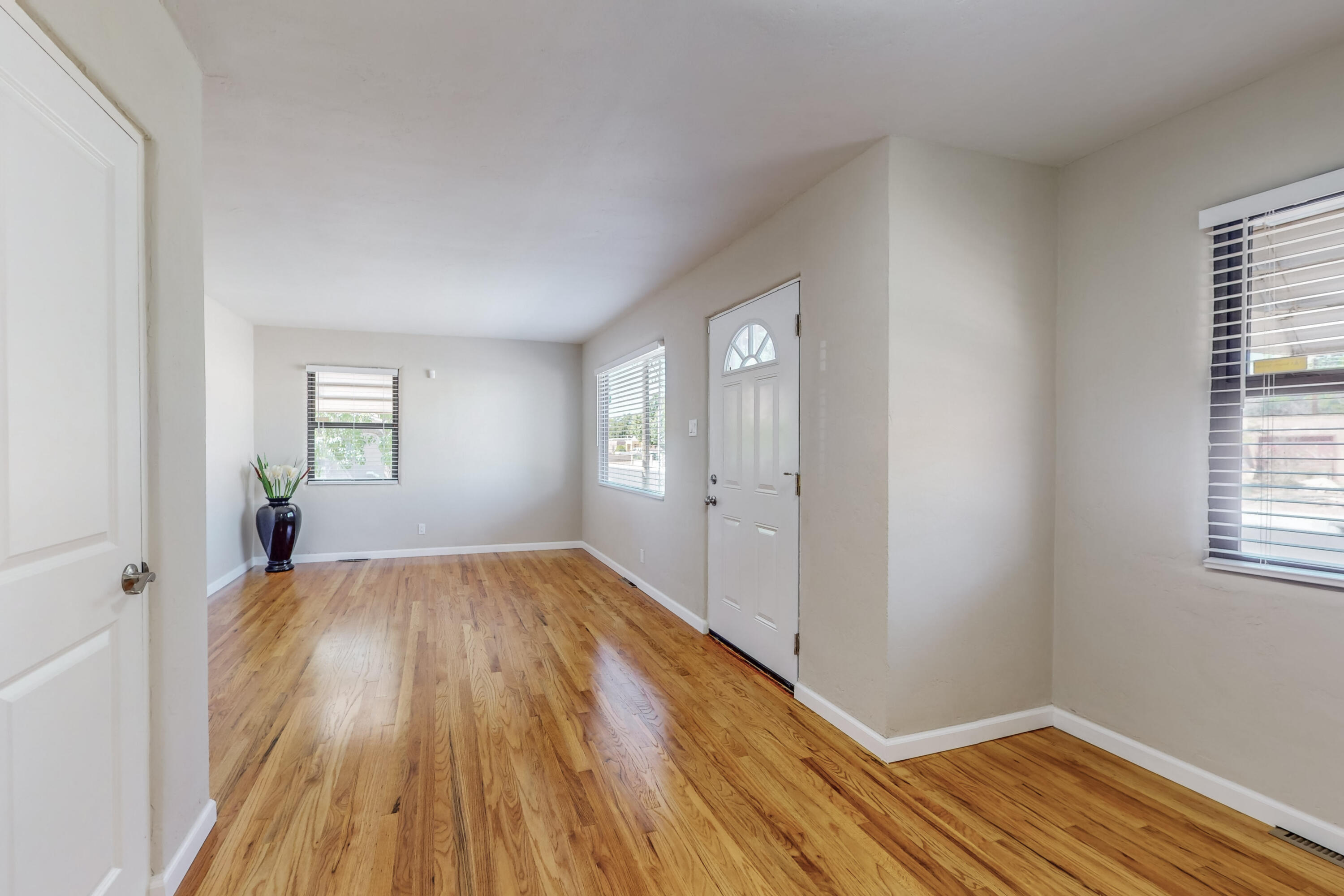 602 Quincy Street SE
