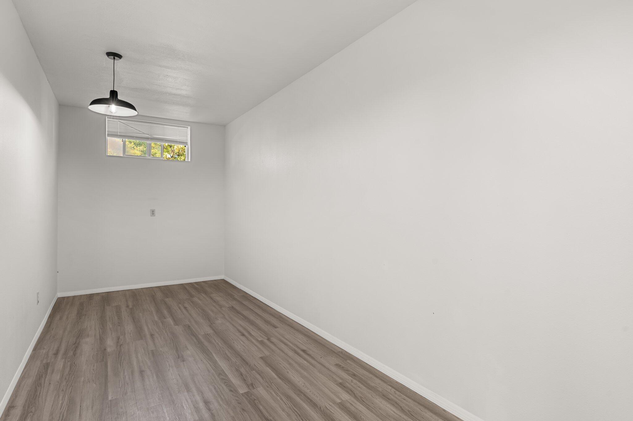 3108 La Sala Cuadra
