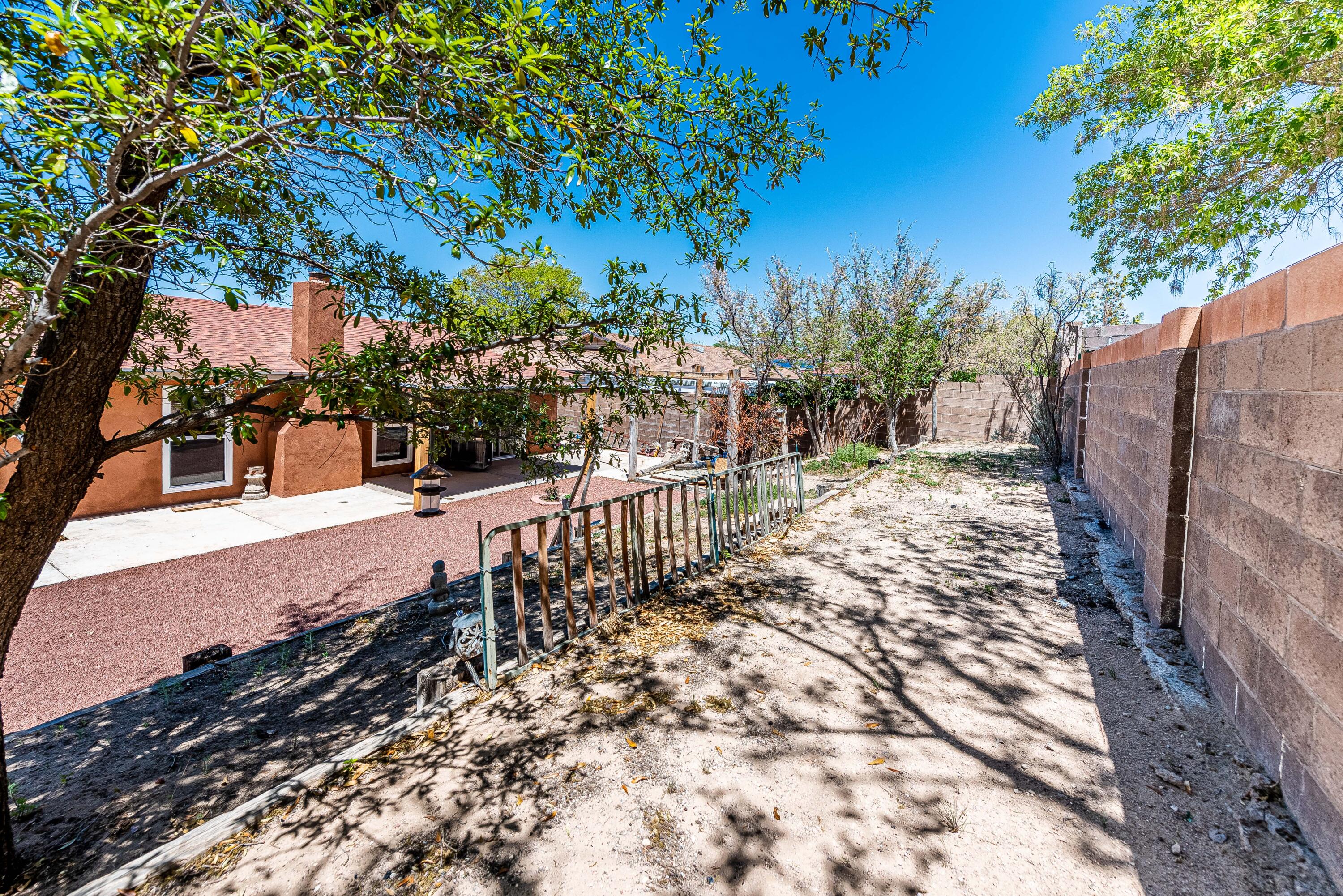 2670 Pinewood Drive SE
