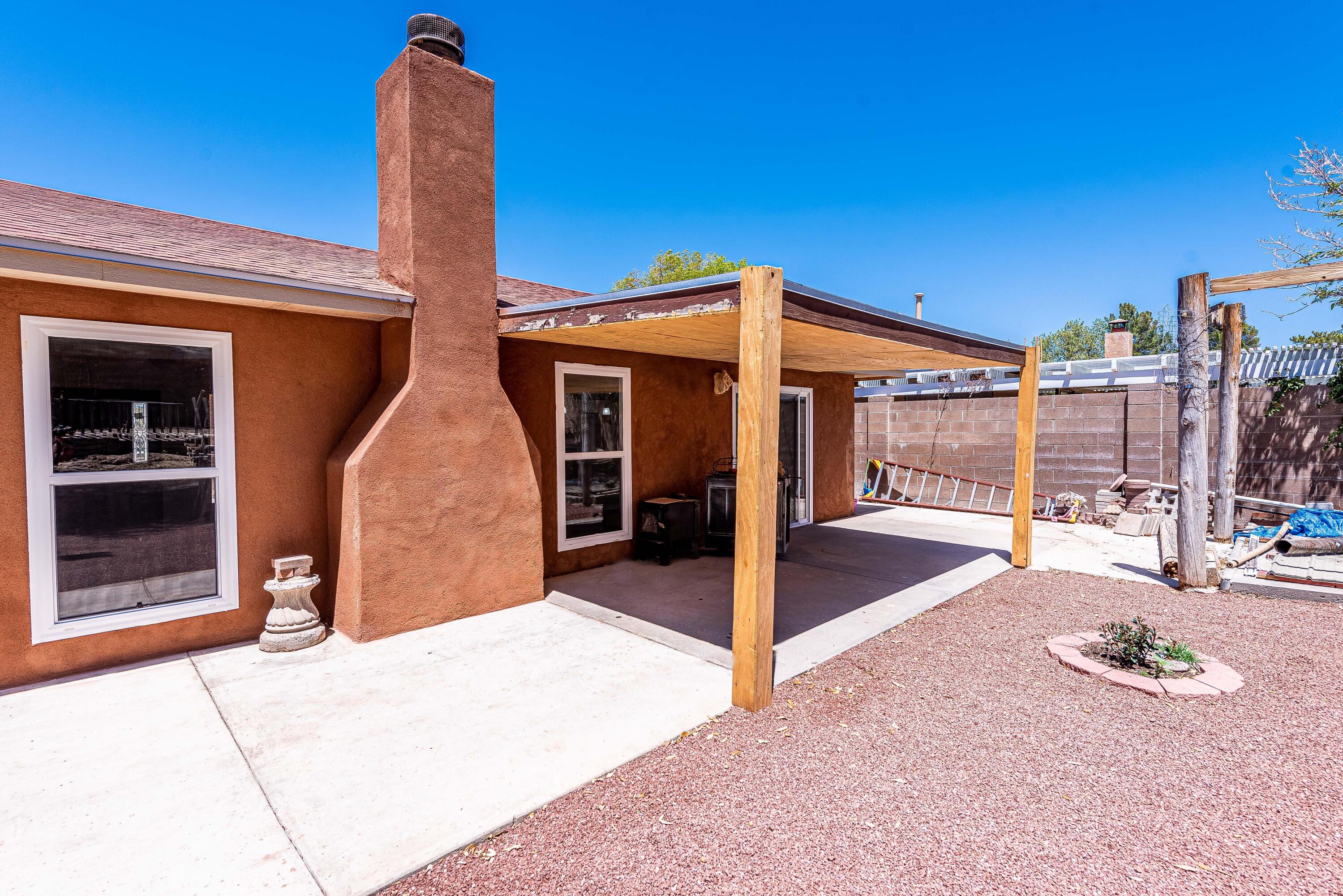 2670 Pinewood Drive SE