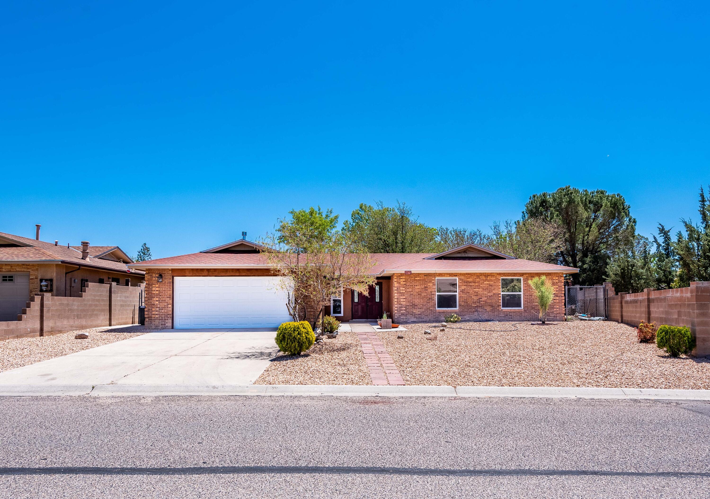 2670 Pinewood Drive SE