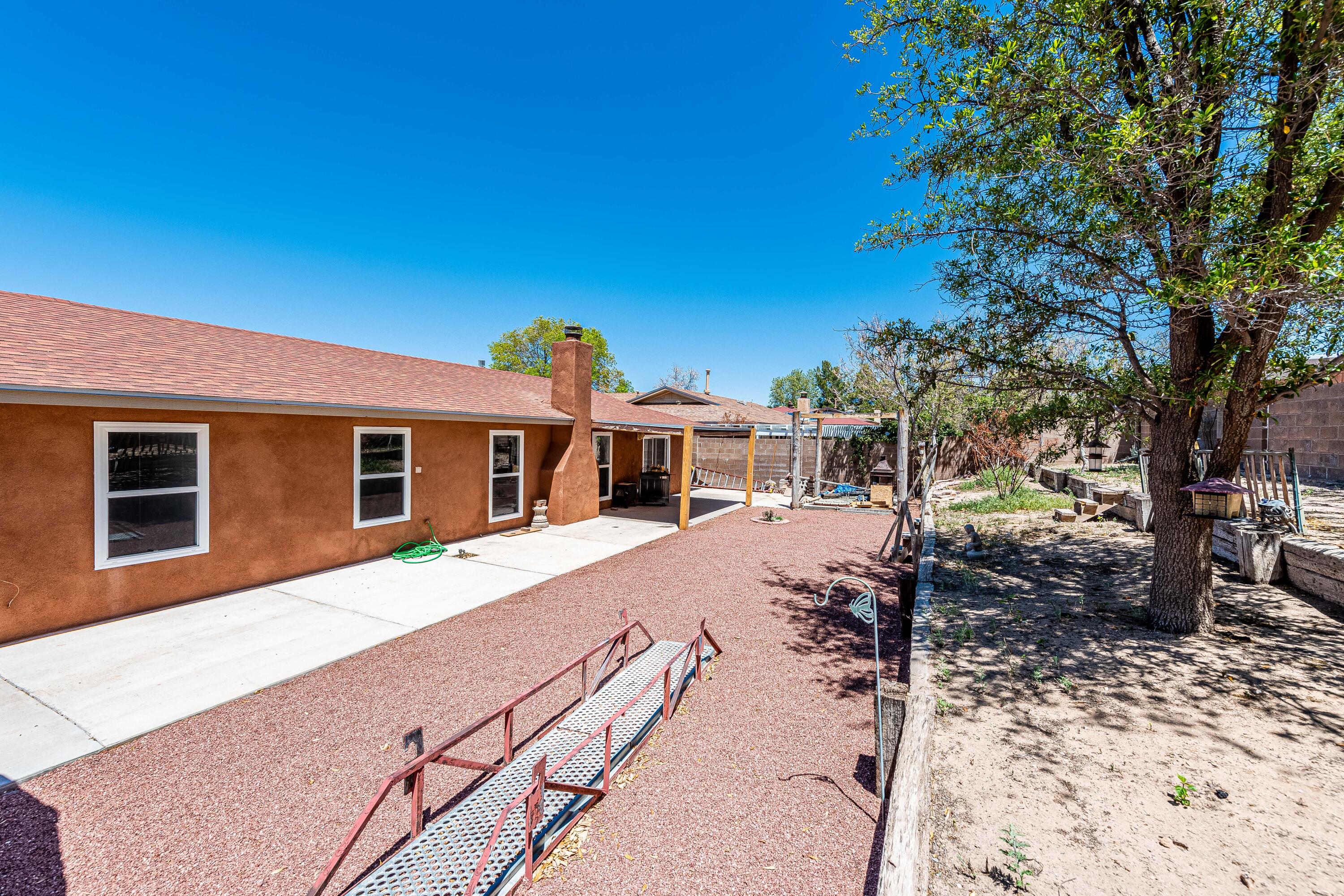 2670 Pinewood Drive SE