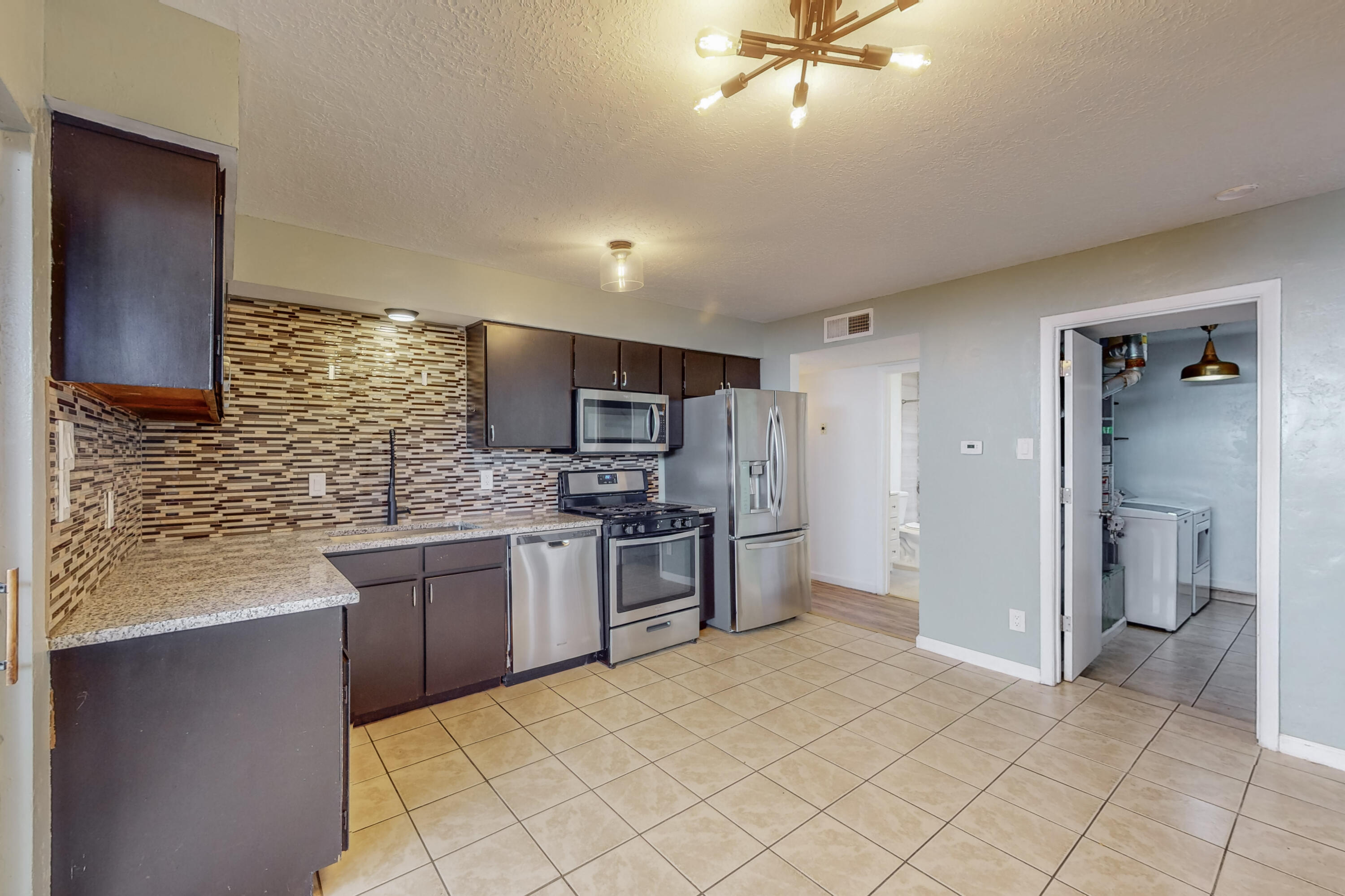 13304 Camino Del Norte NE