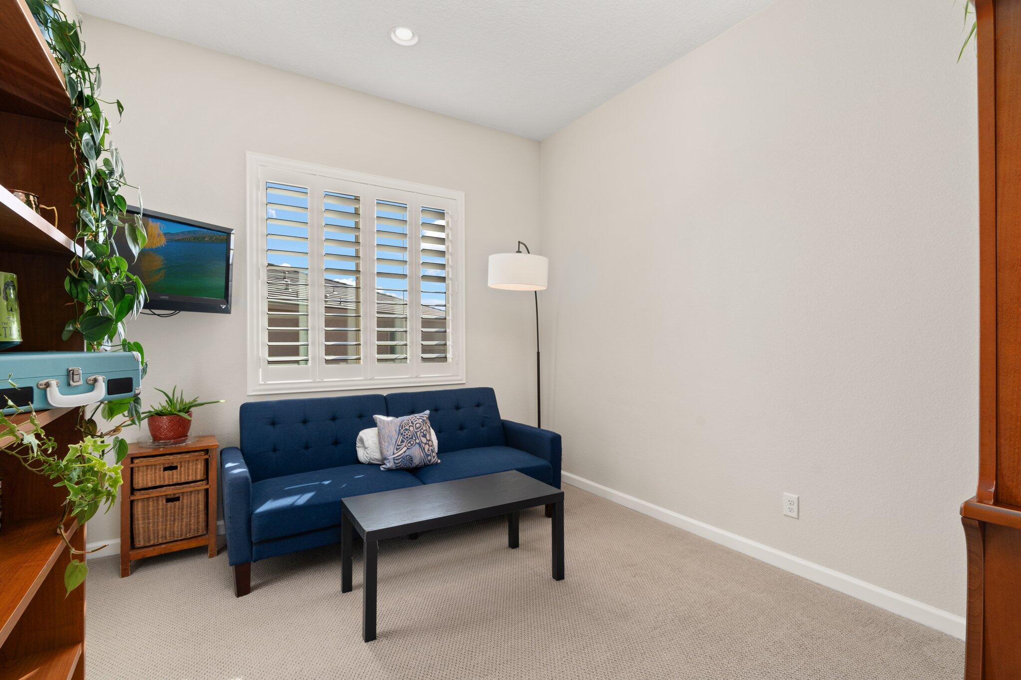 12236 Bear Valley Lane NW