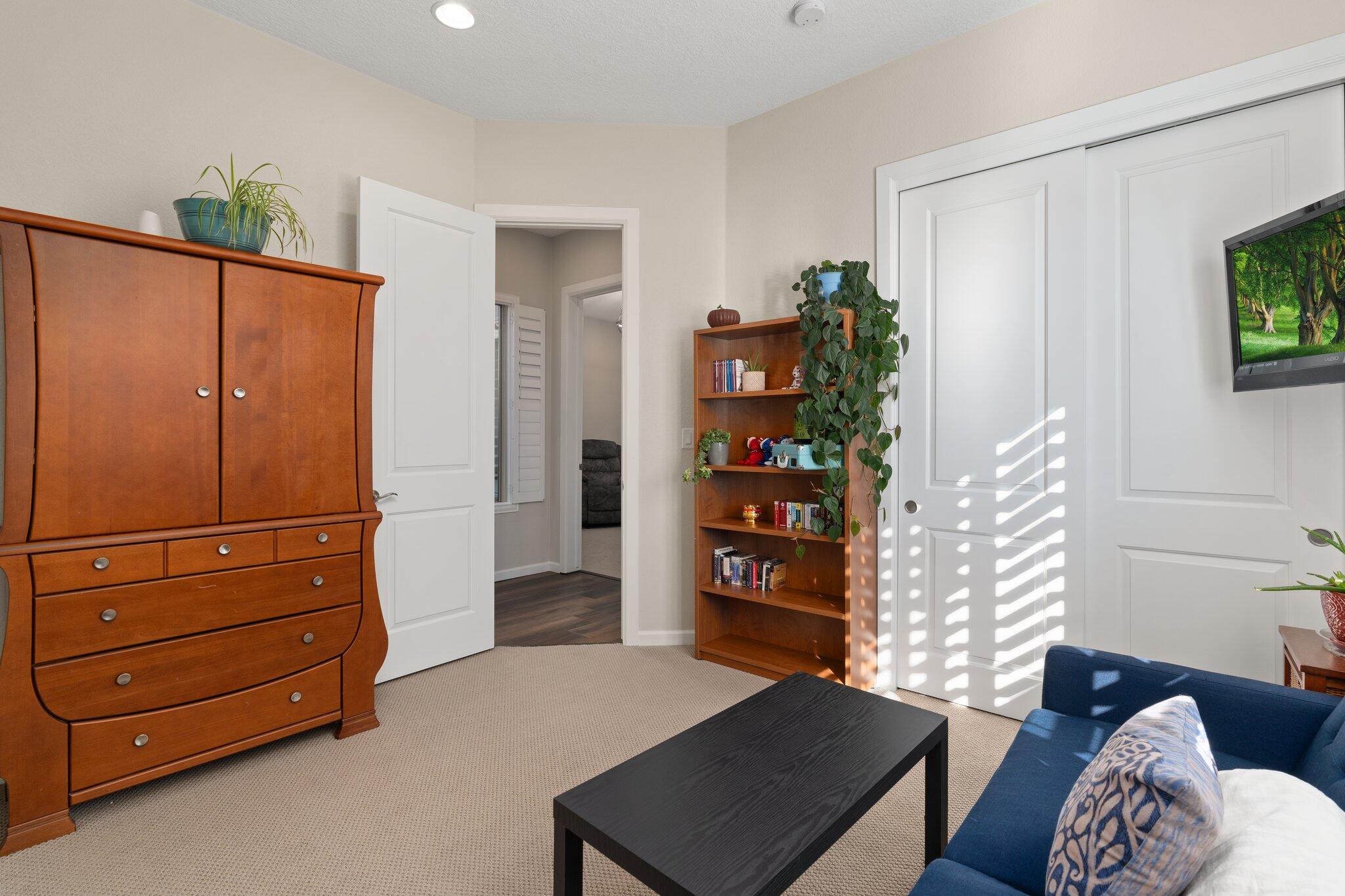 12236 Bear Valley Lane NW