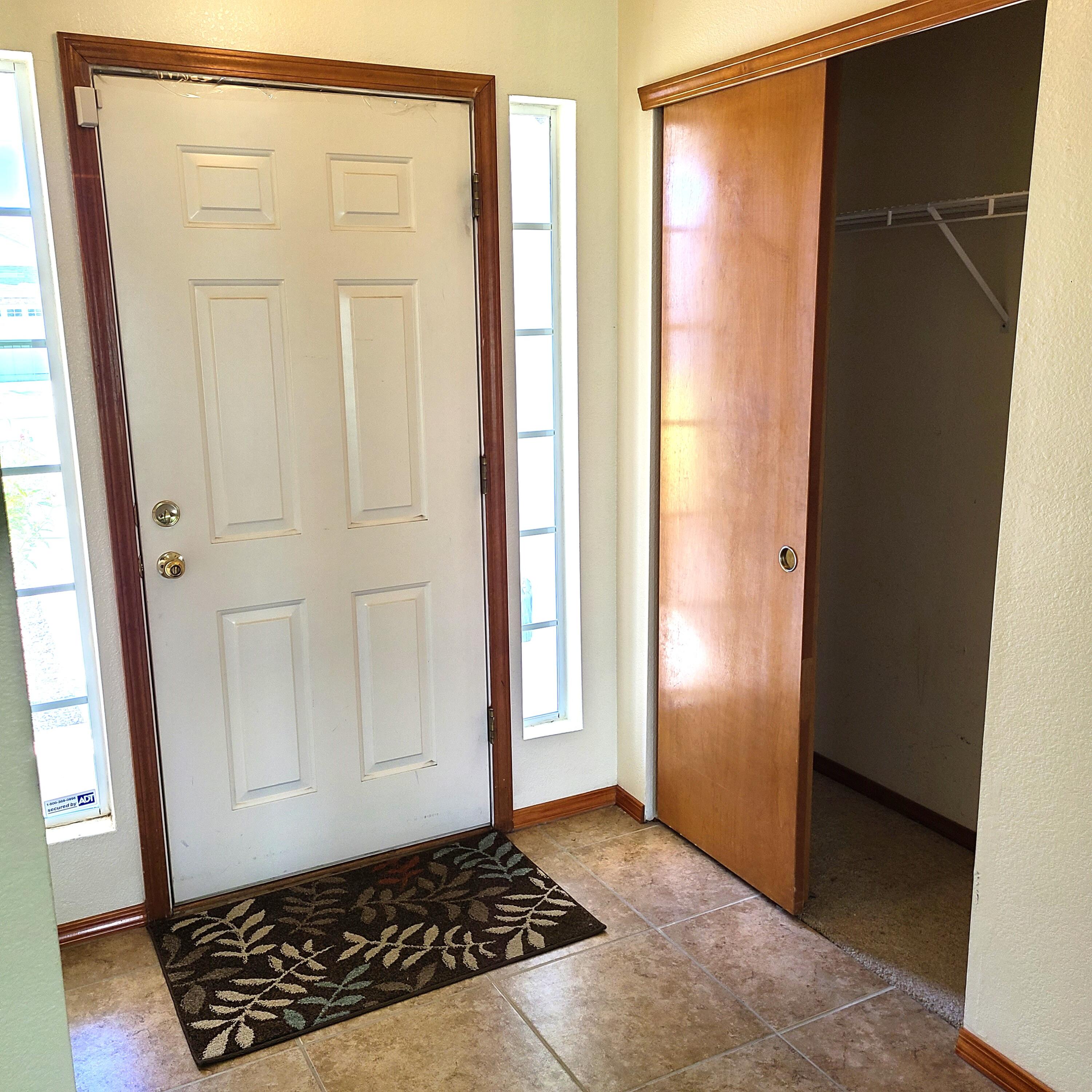 7 Pinon Avenue
