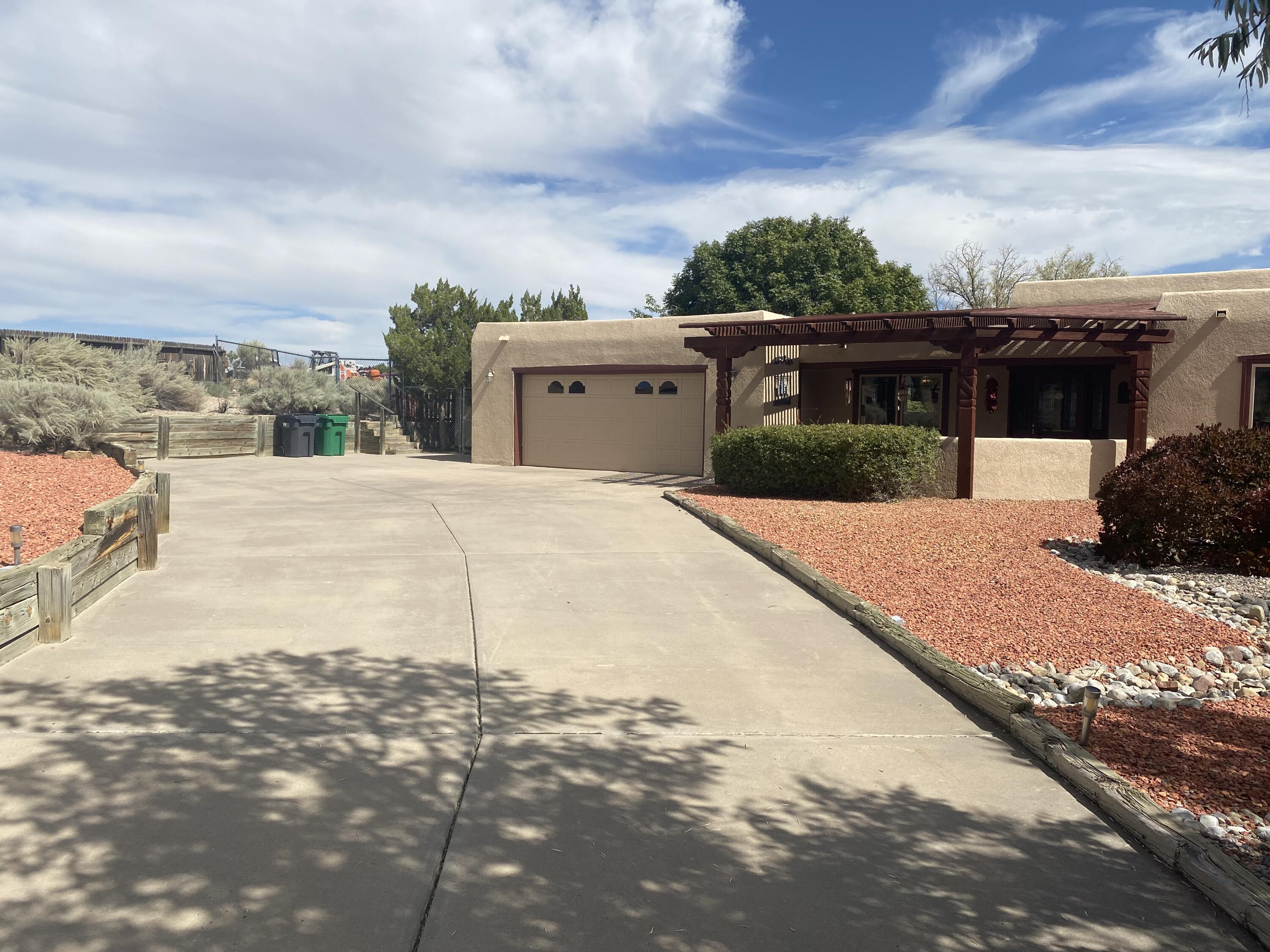 260 Ivory Road SE