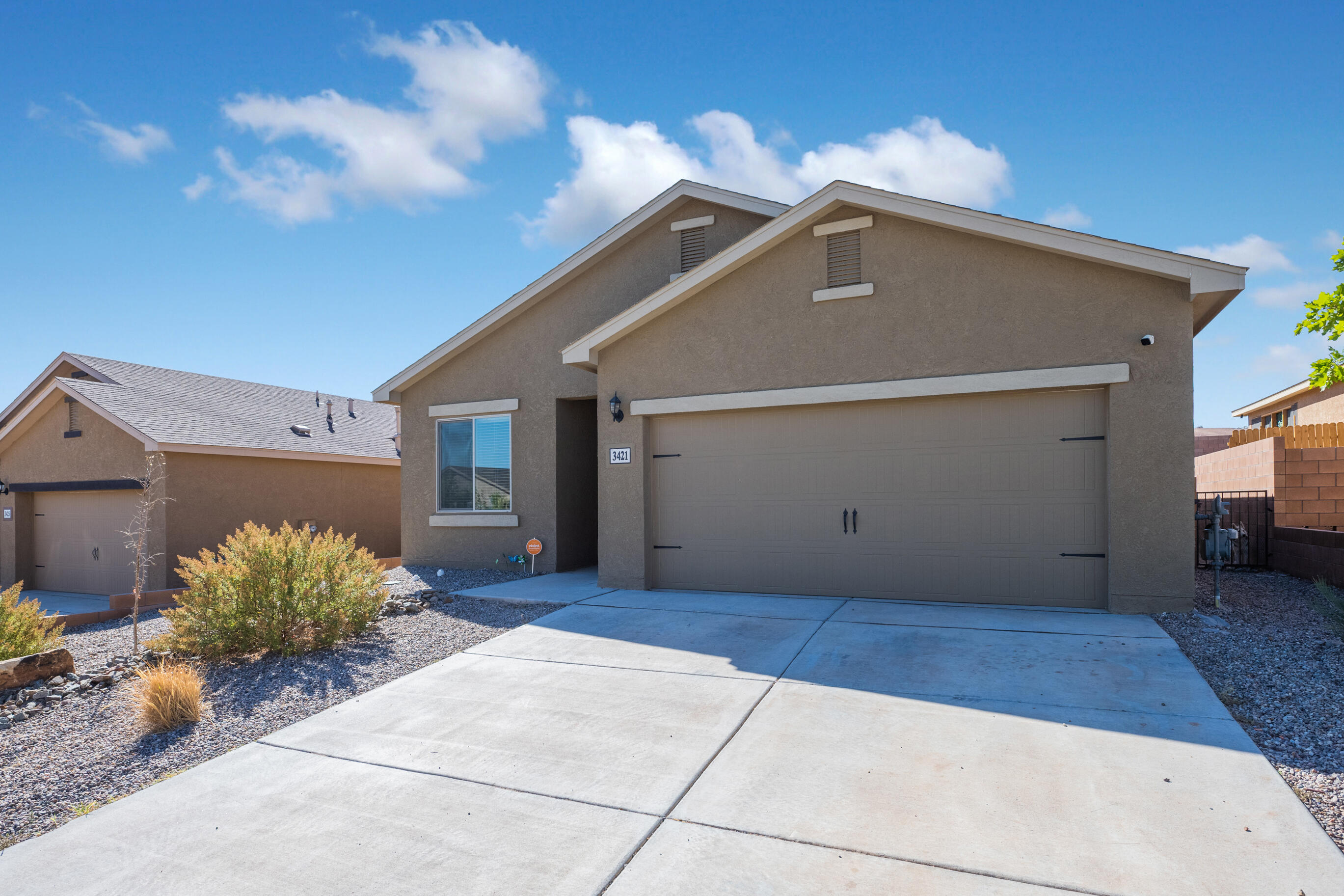 3421 Oregon Trail Road NE