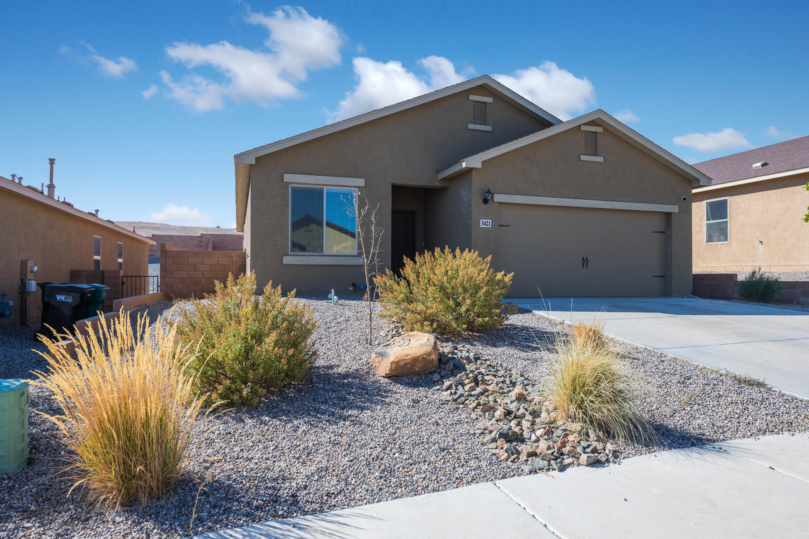 3421 Oregon Trail Road NE