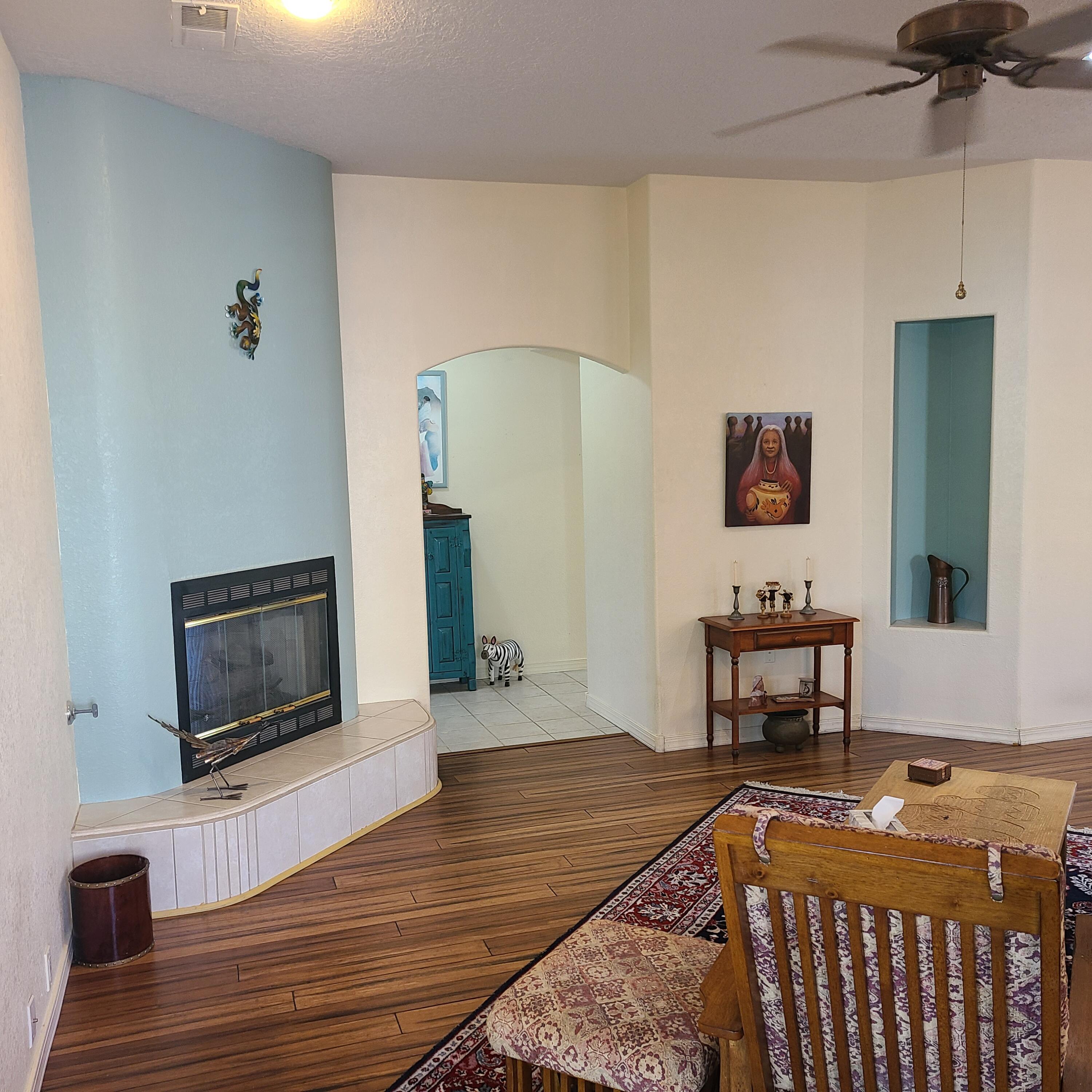 3420 Calle Suenos SE