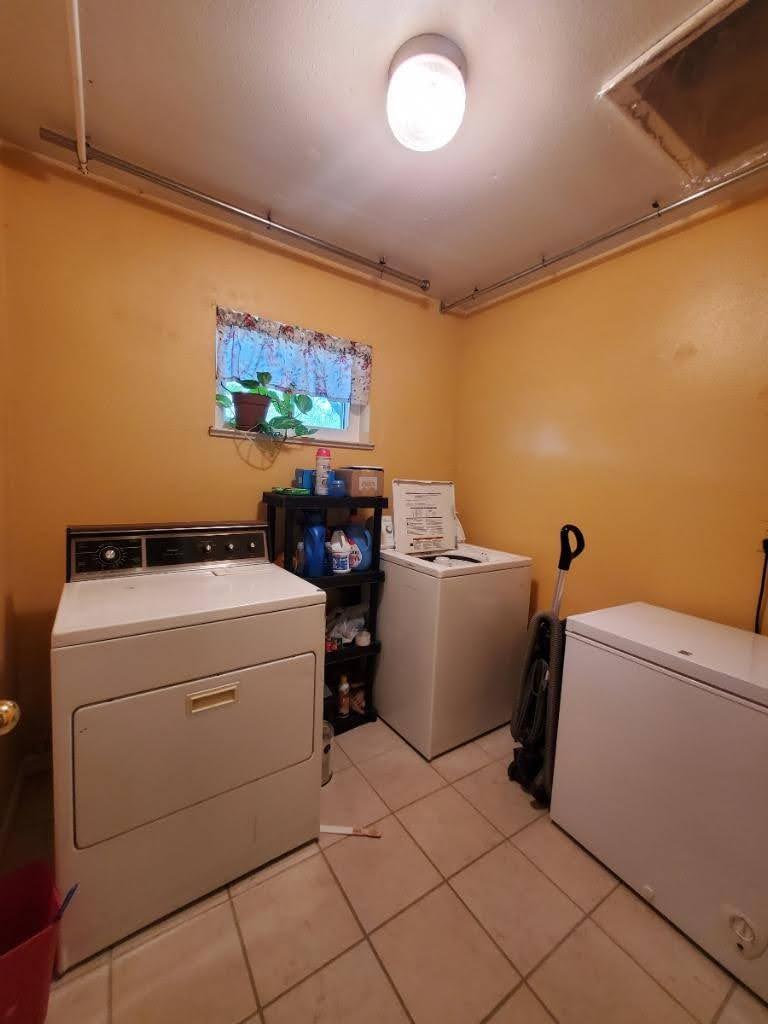 302 S 3rd St Street